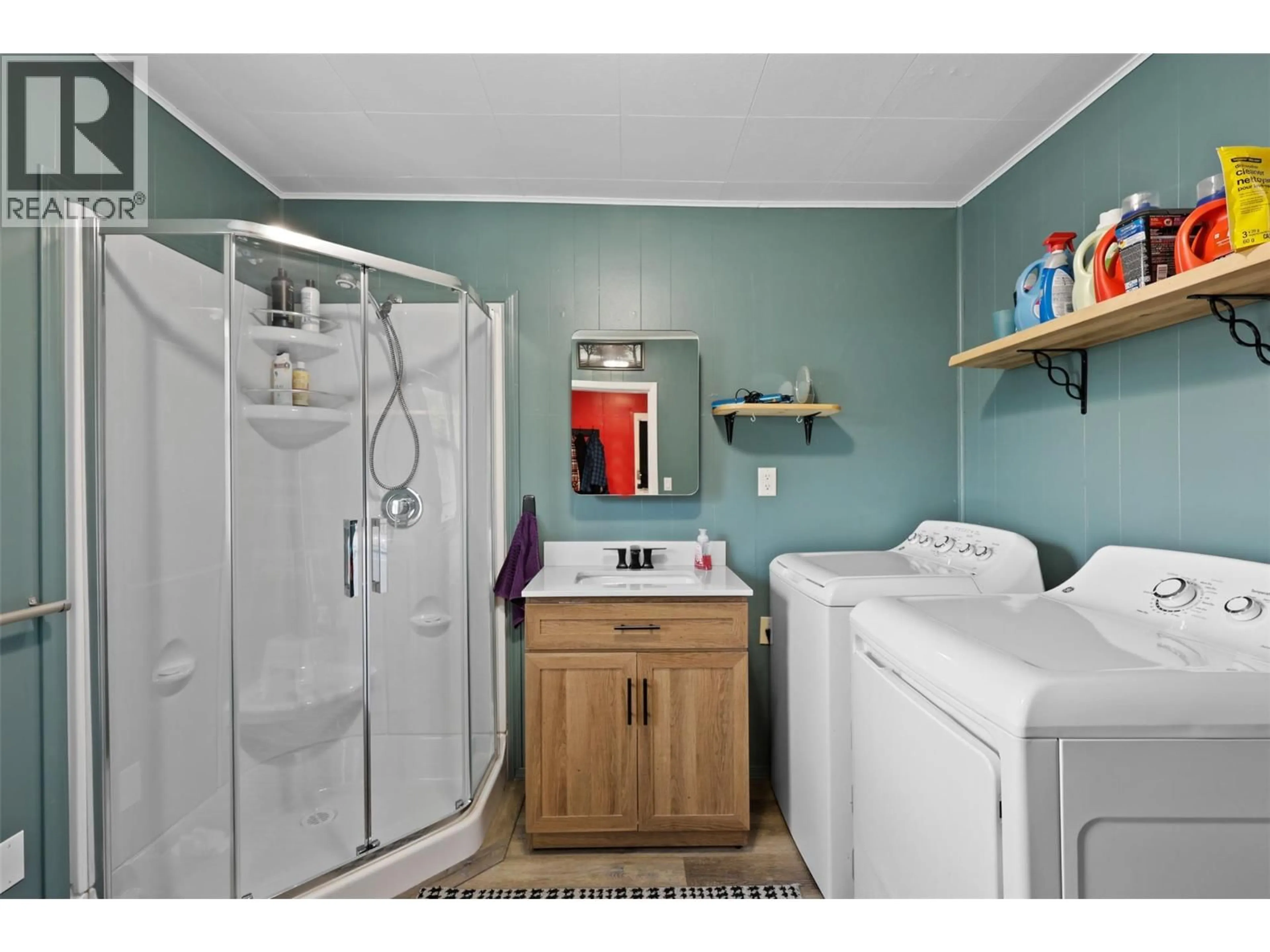 Laundry room for 315 PINE STREET, Chase British Columbia V0E1M0