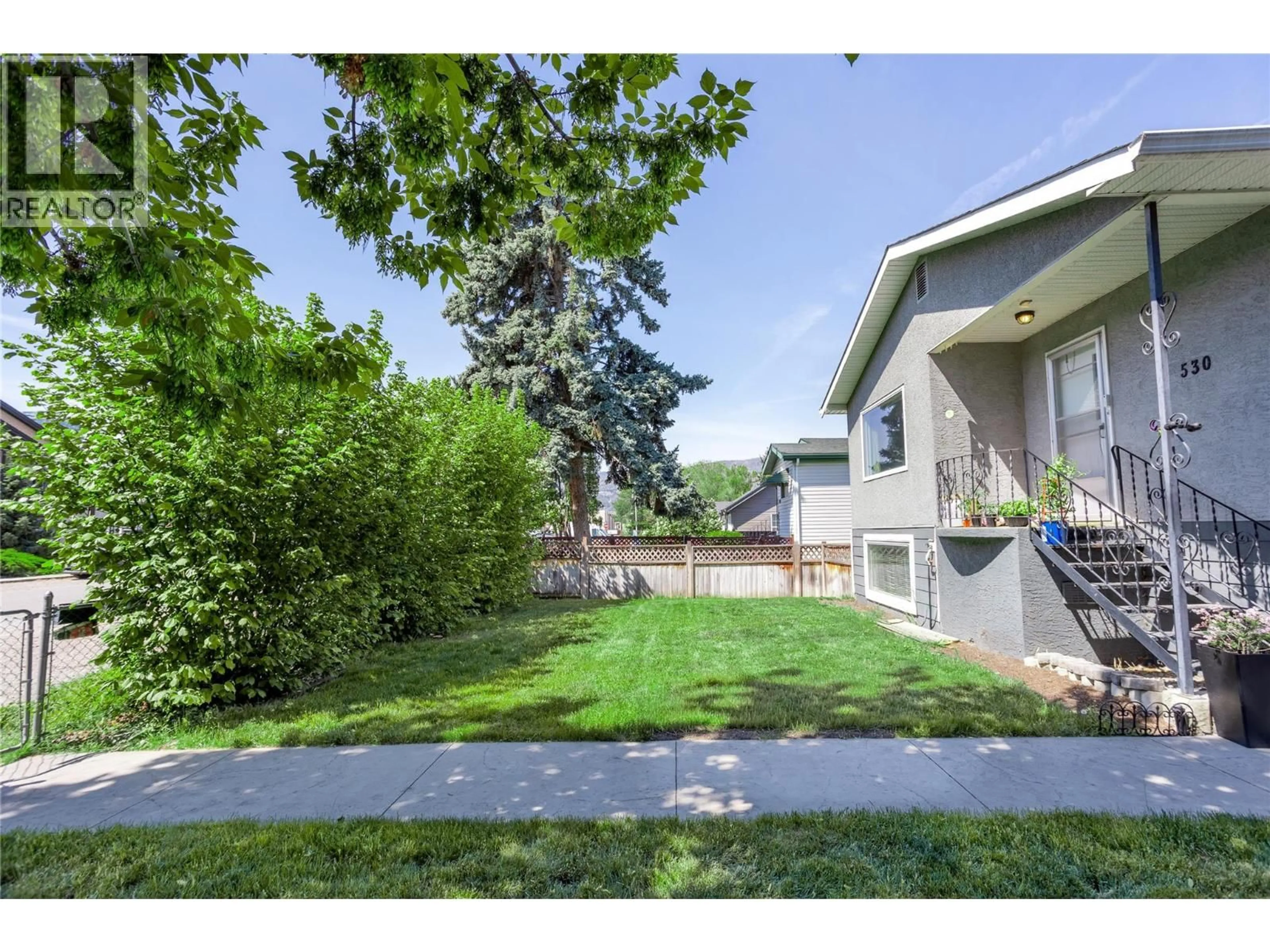 Unknown for 530 ROANOKE AVENUE, Kelowna British Columbia V1Y7K5