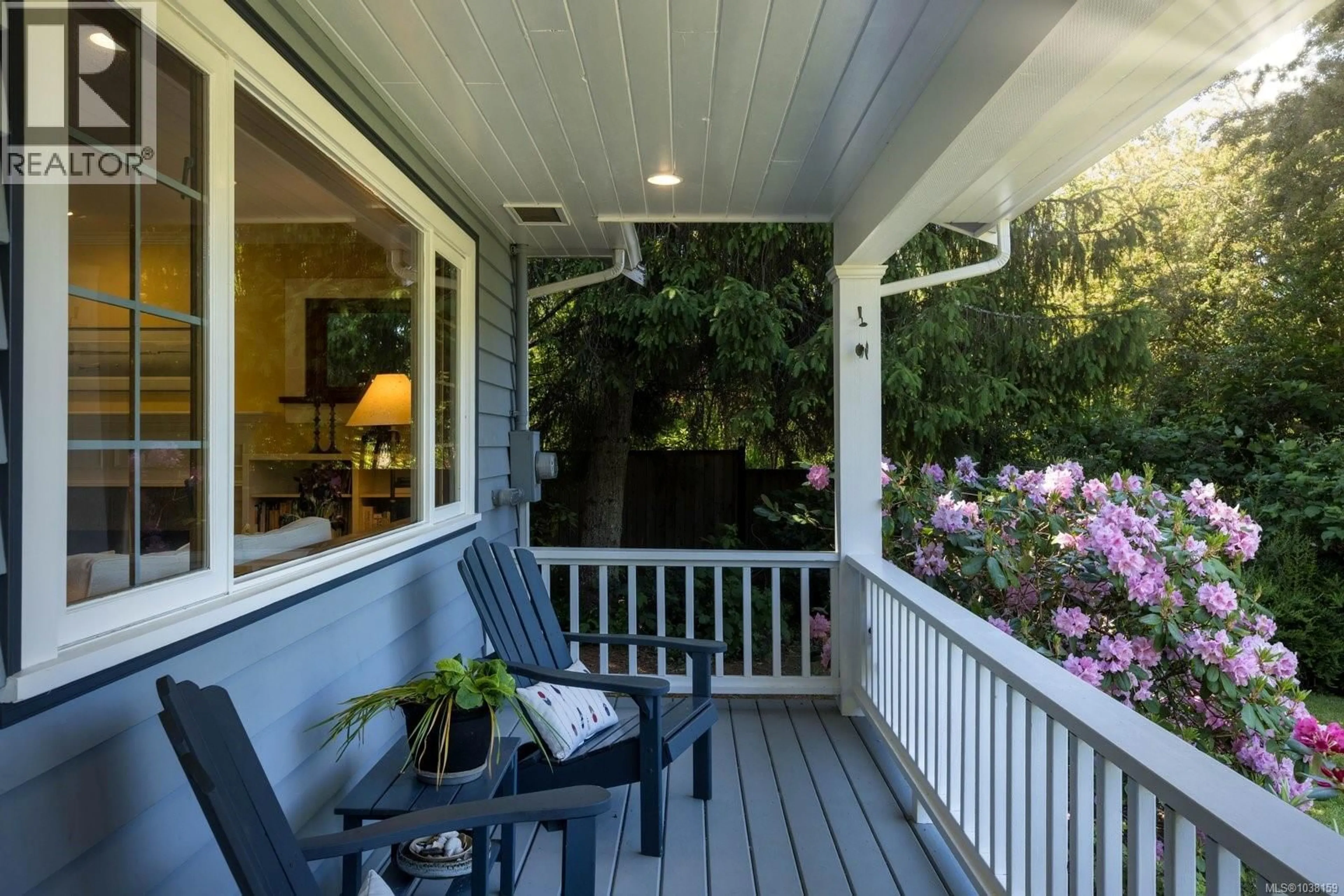 Patio, street for 1087 MAPLE ROAD, North Saanich British Columbia V8L5P5