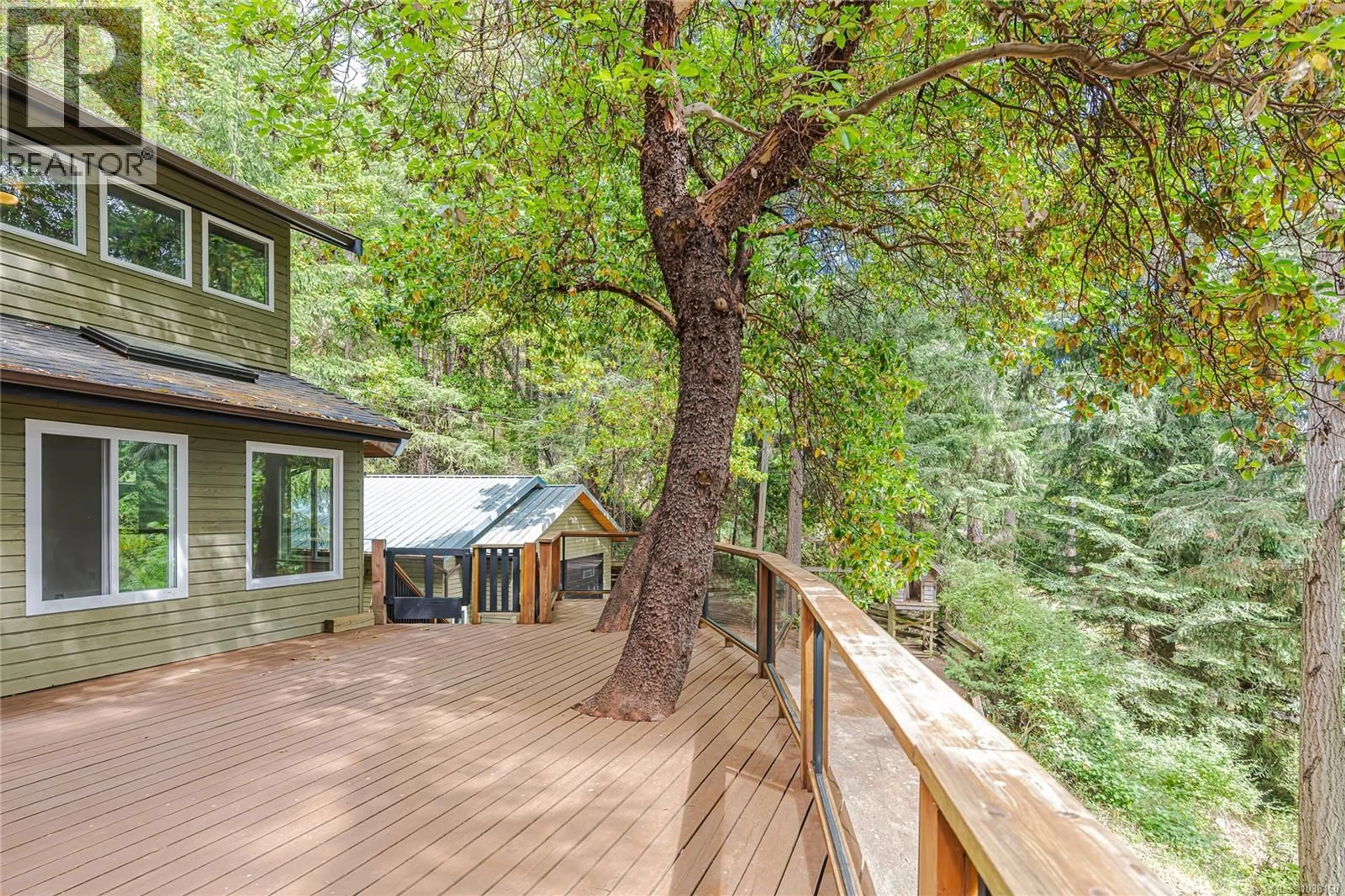 Patio, forest/trees view for 171 LAUTMAN DRIVE, Salt Spring British Columbia V8K2C2