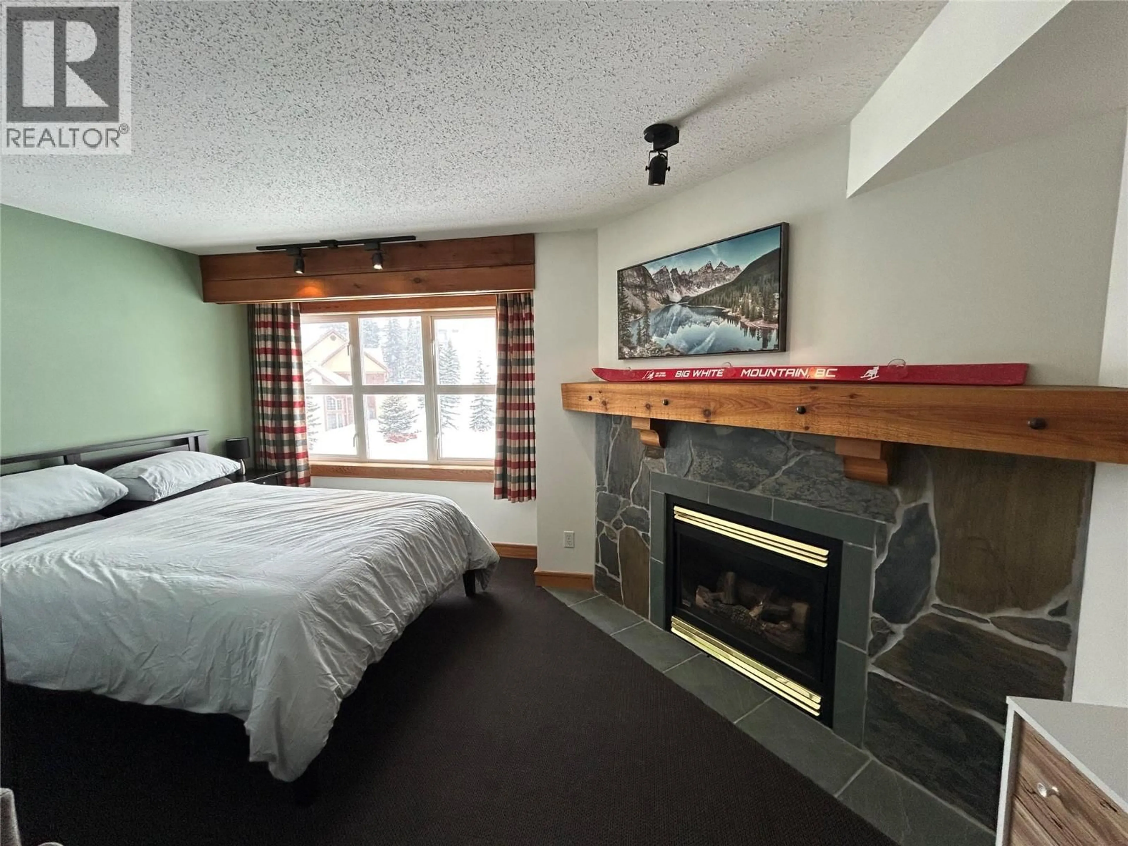 A pic of a room for 313 - 5275 BIG WHITE ROAD, Big White British Columbia V1P1T4