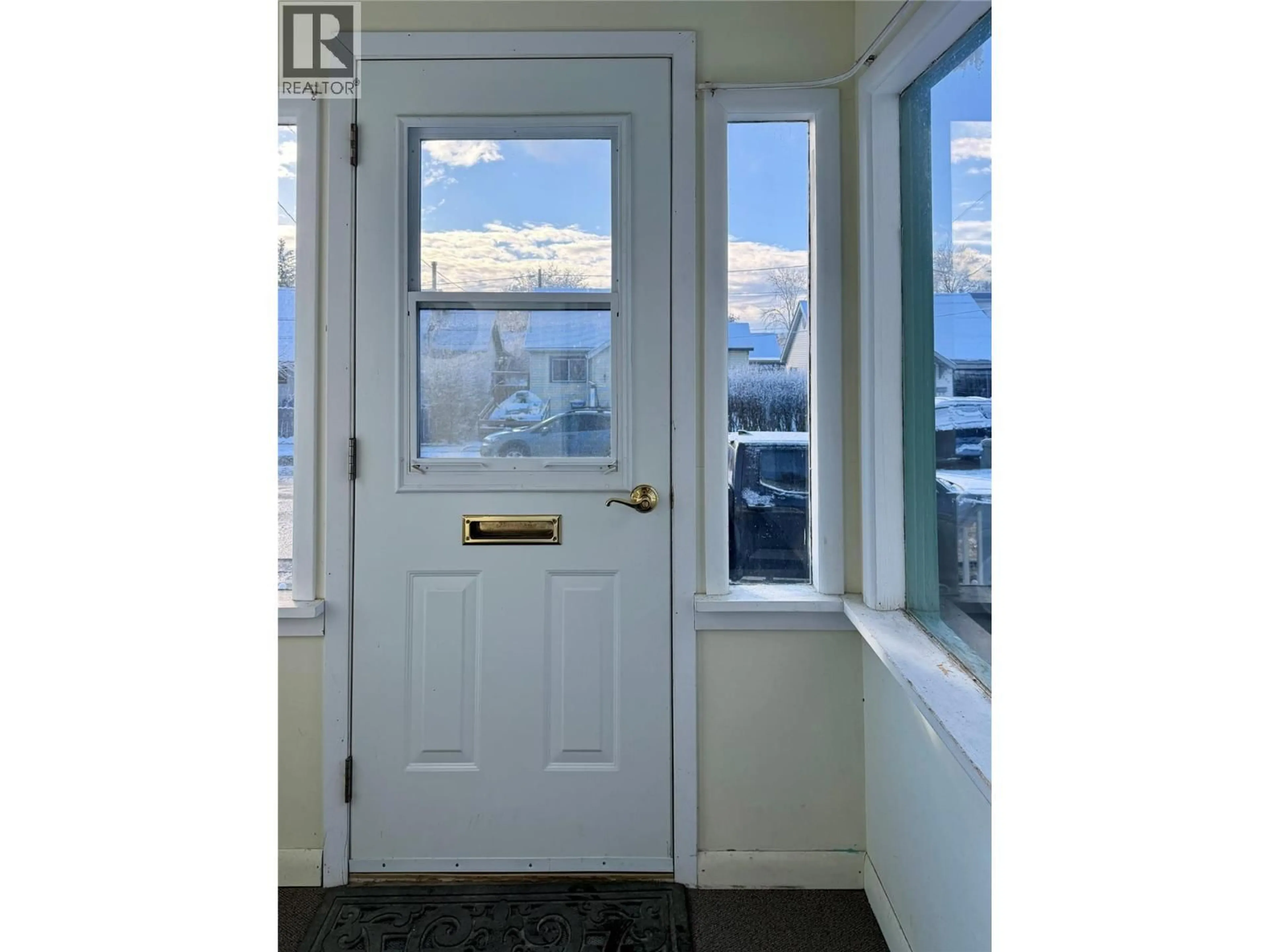 Indoor entryway for 361 RITCHIE STREET, Kimberley British Columbia V1A1M3