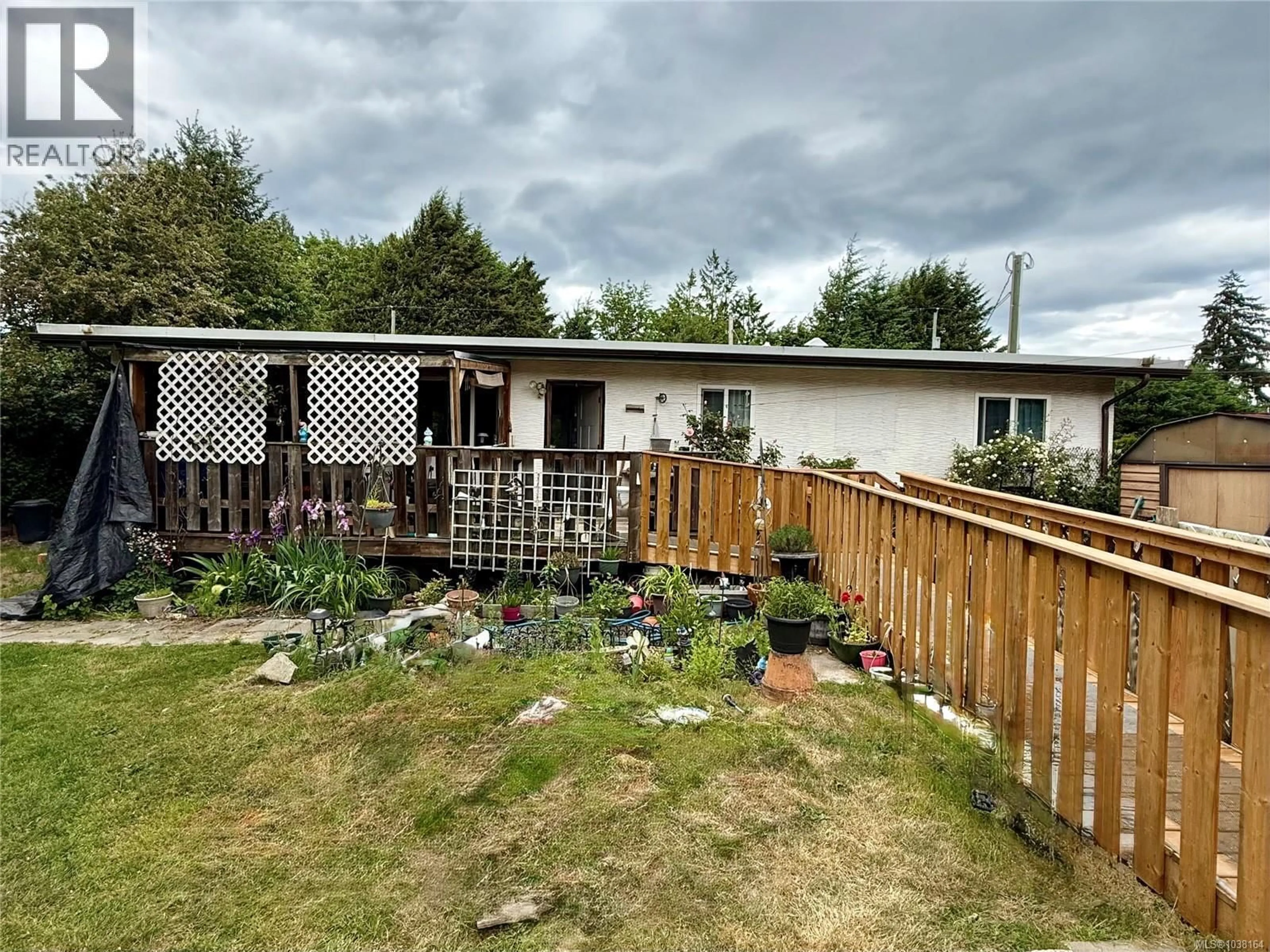 A pic from outside/outdoor area/front of a property/back of a property/a pic from drone, unknown for 2980 GEORGE STREET, Duncan British Columbia V9L2A9