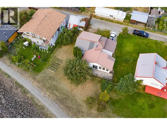 320 RIVER LANE, Kaslo 3