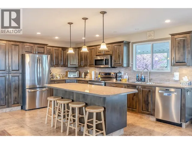 1418 FAIRVIEW ROAD, Oliver 2