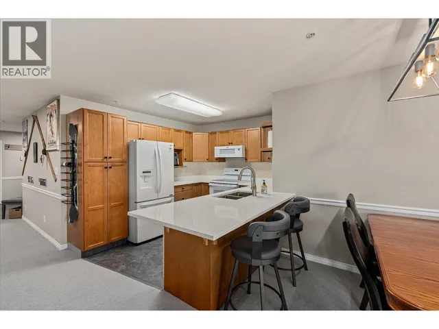 309 - 215 KETTLE VIEW ROAD, Big White 5
