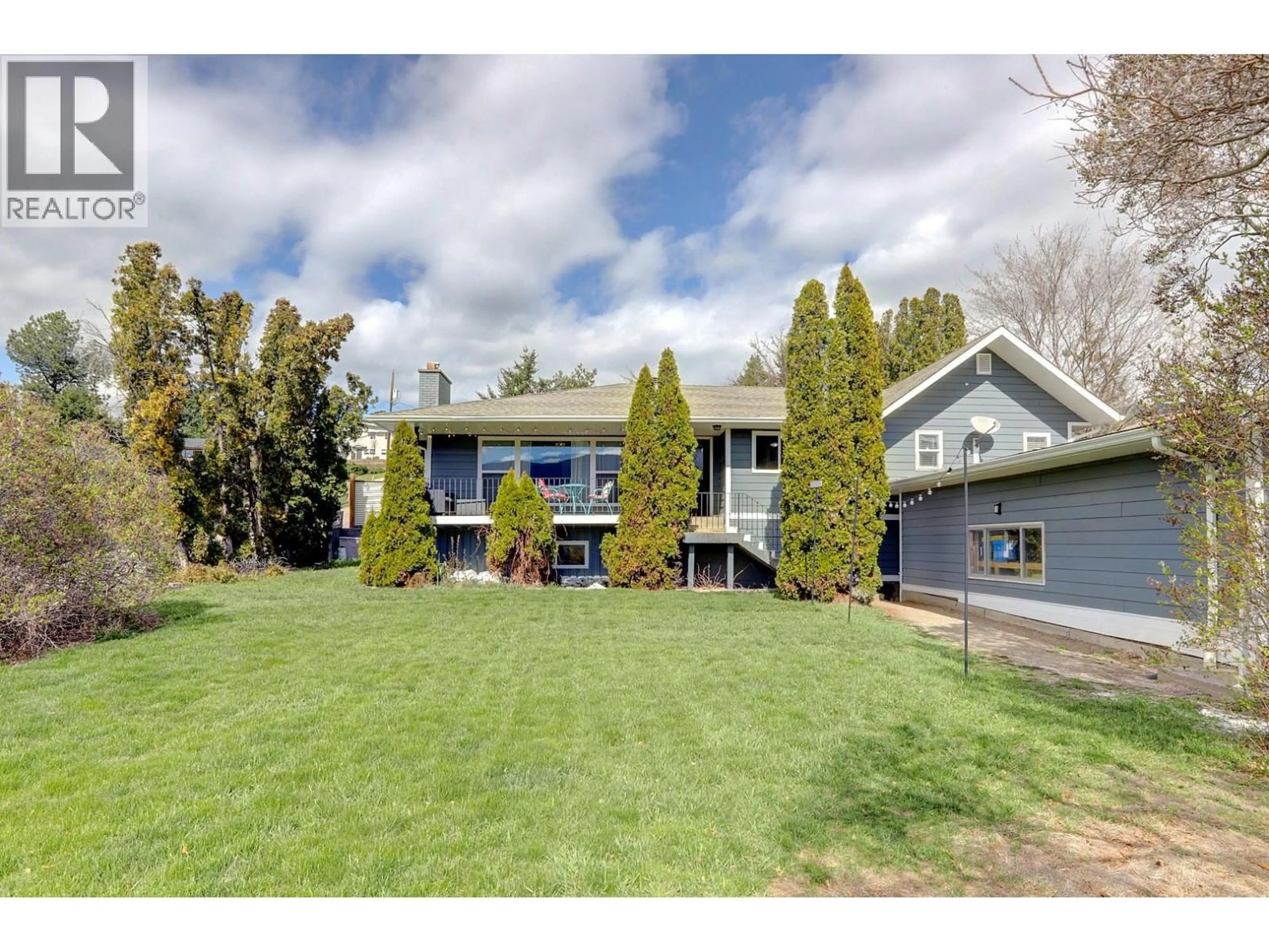 Home with vinyl exterior material, street for 9811 VENABLES DRIVE, Vernon British Columbia V1B2K1