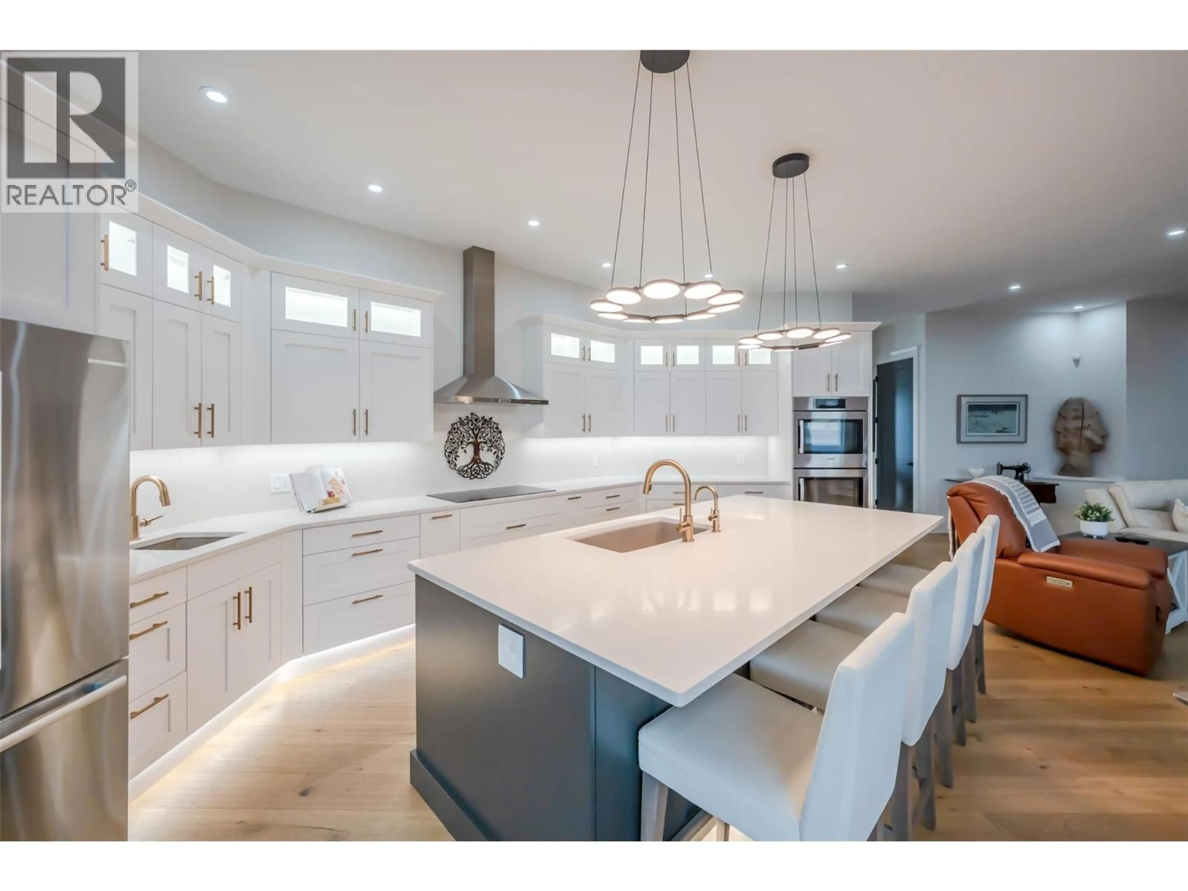 Open concept kitchen, ceramic/tile floor for 12102 AUGUSTA LANE, Osoyoos British Columbia V0H1V4
