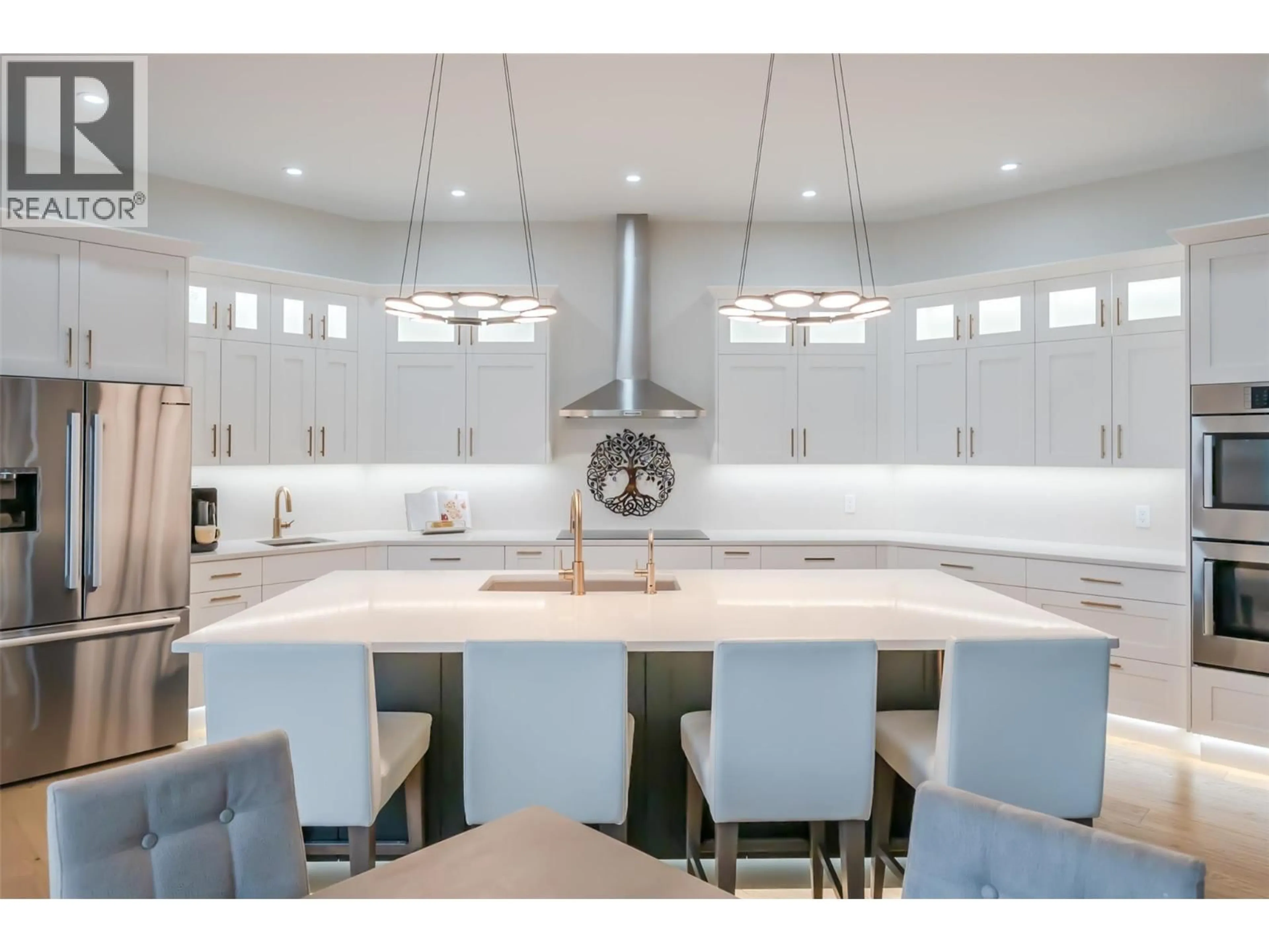 Open concept kitchen, ceramic/tile floor for 12102 AUGUSTA LANE, Osoyoos British Columbia V0H1V4