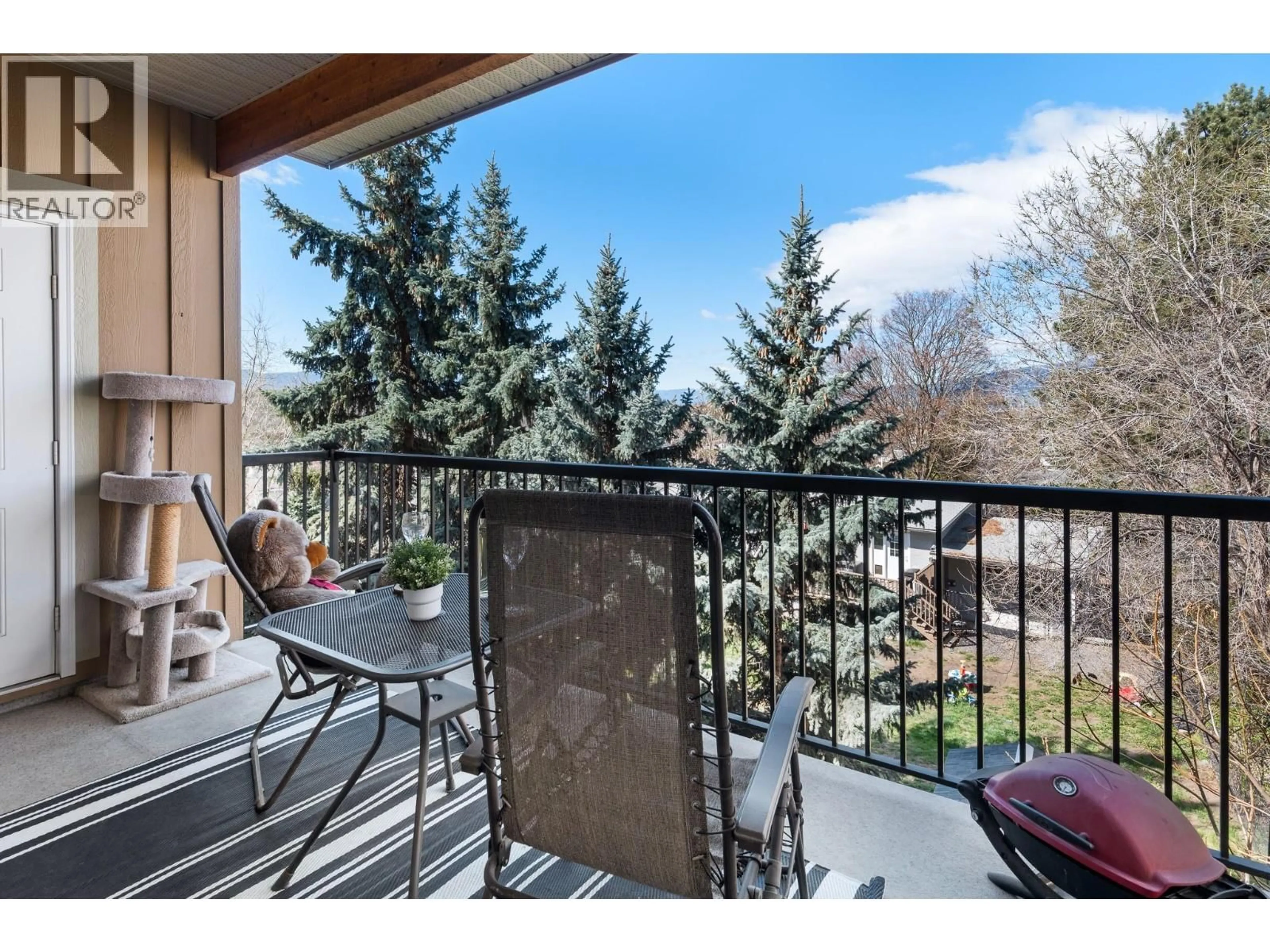 Balcony in the apartment, mountain view for 311 - 250 HOLLYWOOD ROAD SOUTH, Kelowna British Columbia V1X3S9
