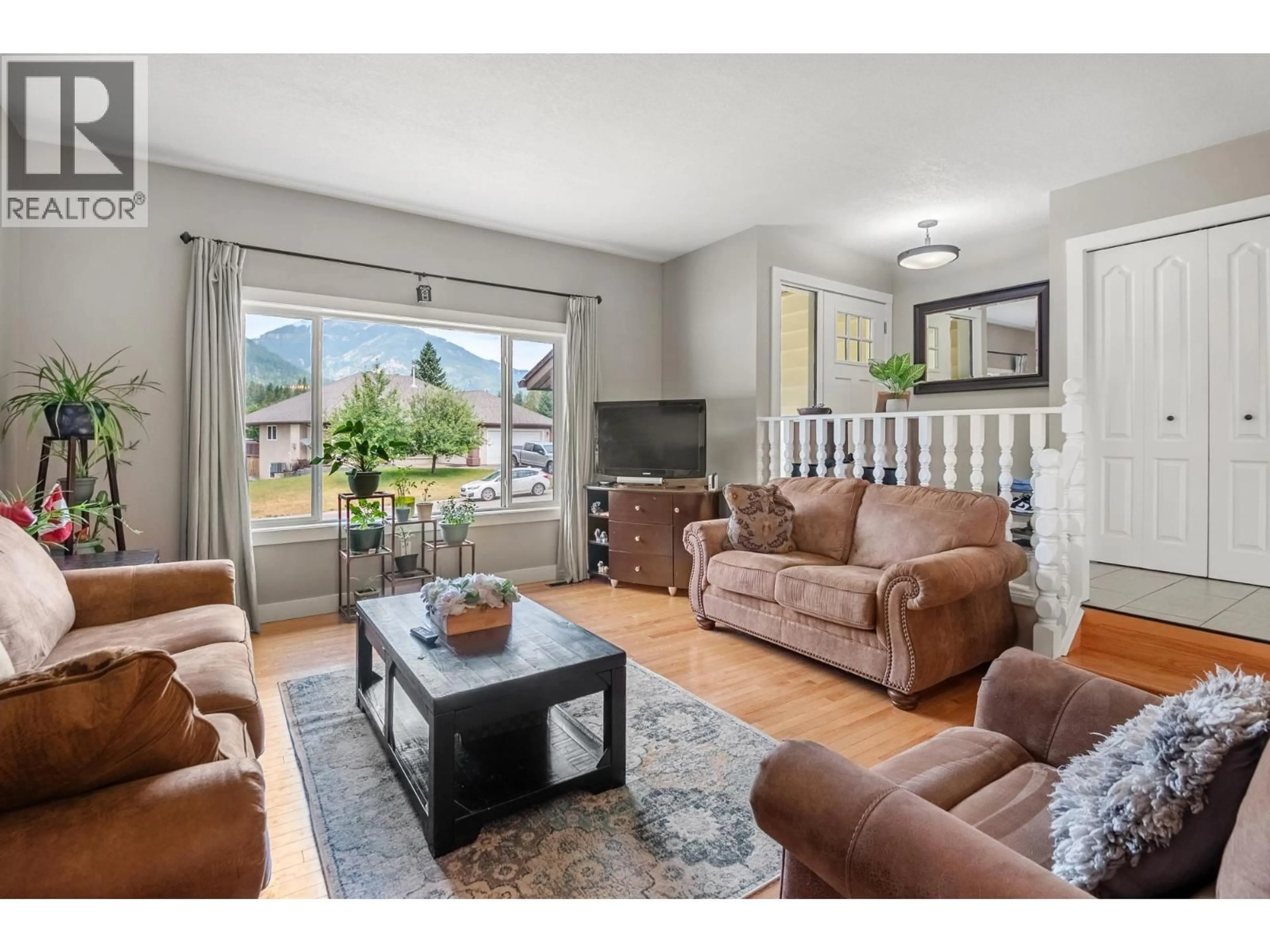 Living room with furniture, unknown for 1257 VALLEY VIEW DRIVE, Sparwood British Columbia V0B2G2