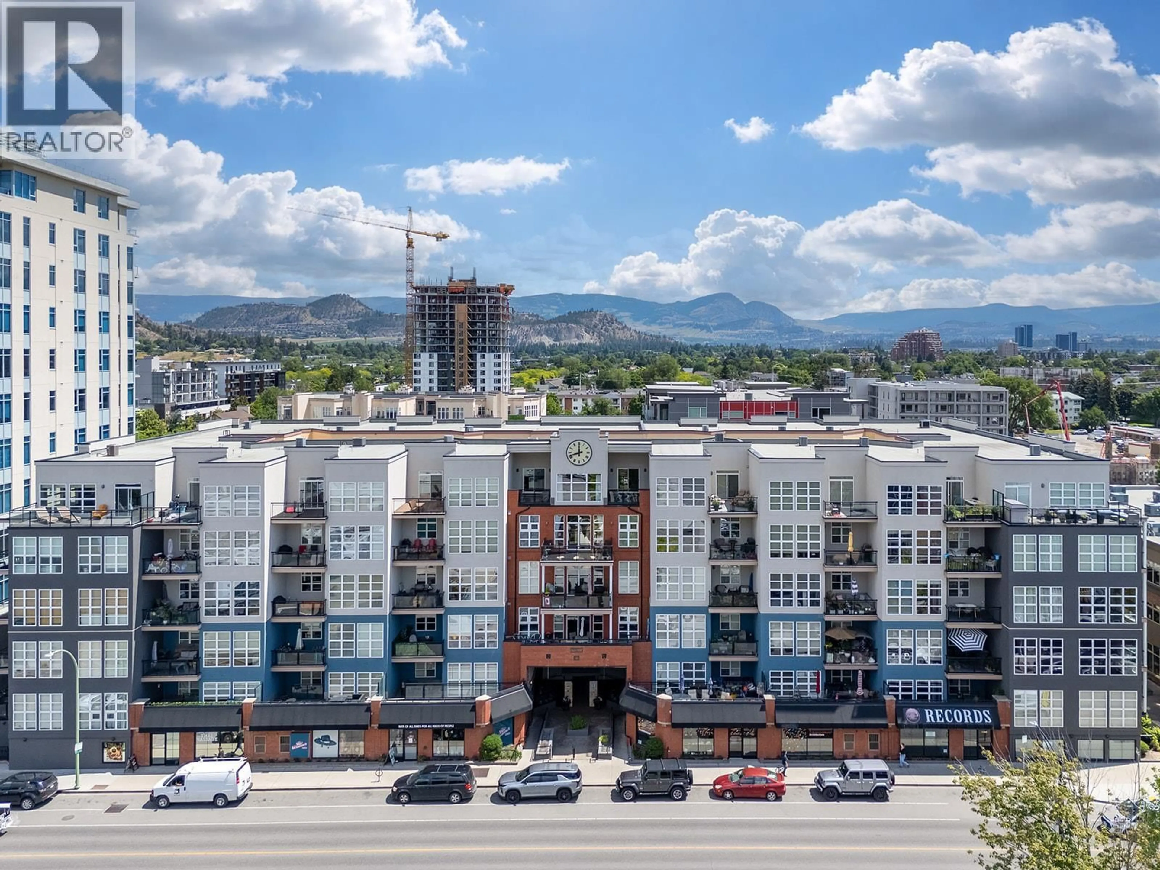 A pic from outside/outdoor area/front of a property/back of a property/a pic from drone, unknown for 310 - 1331 ELLIS STREET, Kelowna British Columbia V1Y1Z9