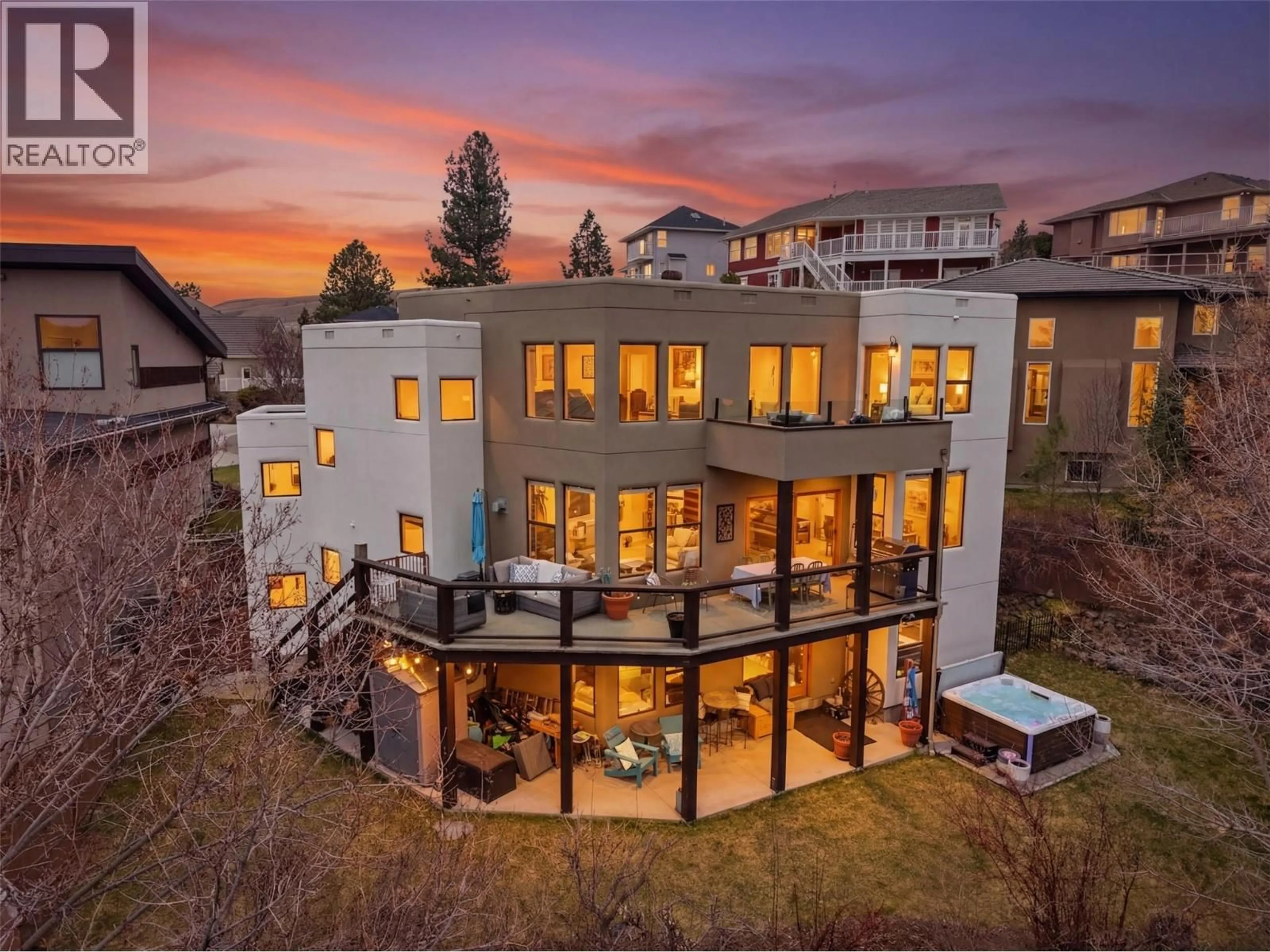 A pic from outside/outdoor area/front of a property/back of a property/a pic from drone, mountain view for 7 CHANCELLOR DRIVE, Kamloops British Columbia V2E2P1