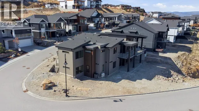 1120 COLLINSON COURT, Kelowna 4