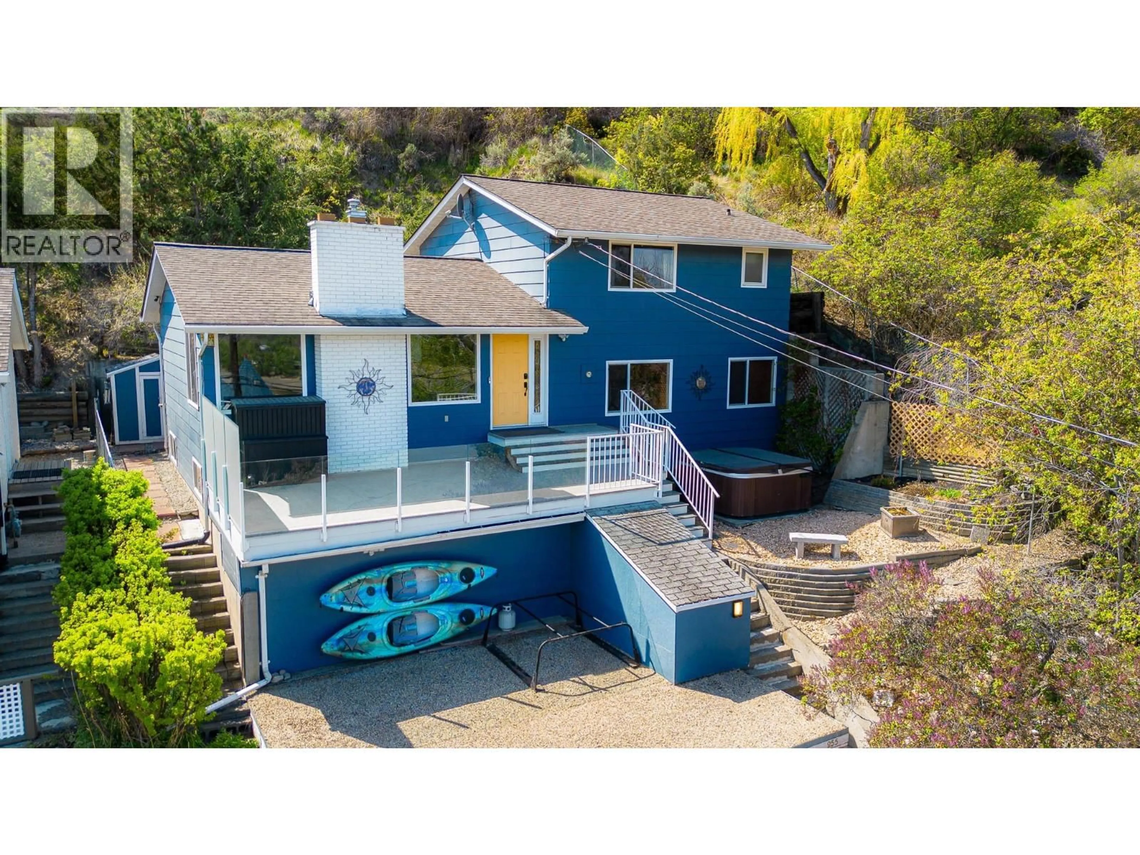 A pic from outside/outdoor area/front of a property/back of a property/a pic from drone, water/lake/river/ocean view for 255 ST PAUL STREET WEST, Kamloops British Columbia V2C1G2