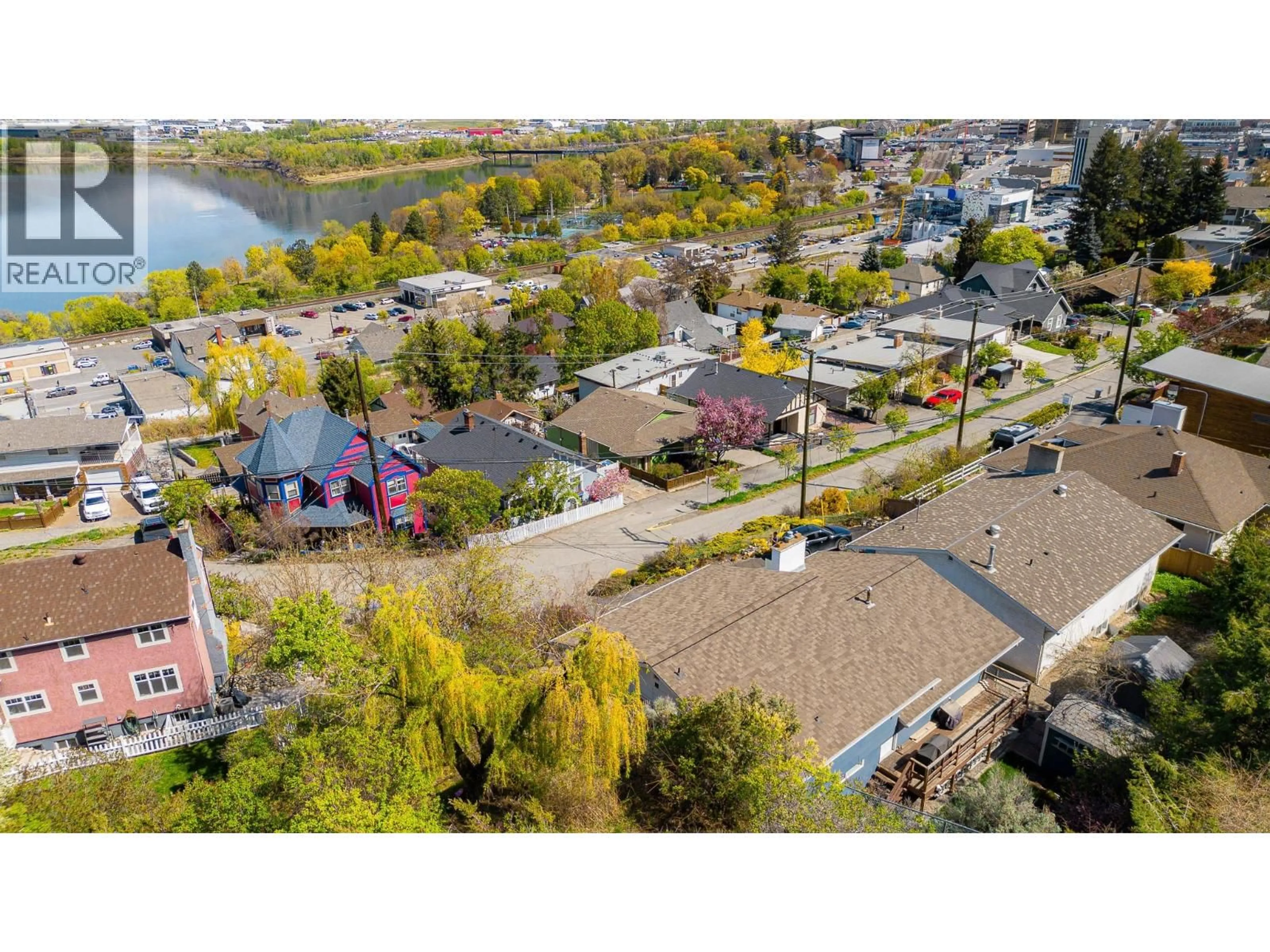 A pic from outside/outdoor area/front of a property/back of a property/a pic from drone, unknown for 255 ST PAUL STREET WEST, Kamloops British Columbia V2C1G2