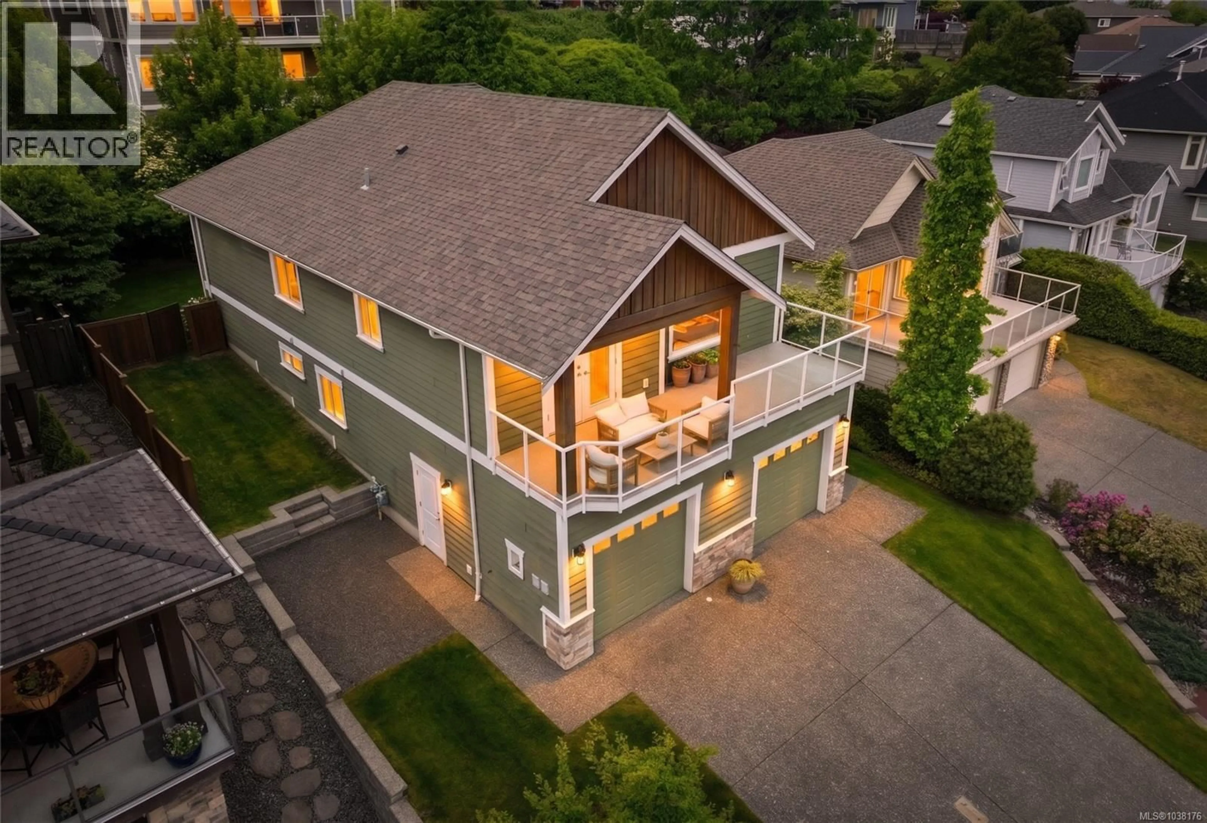 A pic from outside/outdoor area/front of a property/back of a property/a pic from drone, building for 667 NELSON ROAD, Campbell River British Columbia V9H1T7