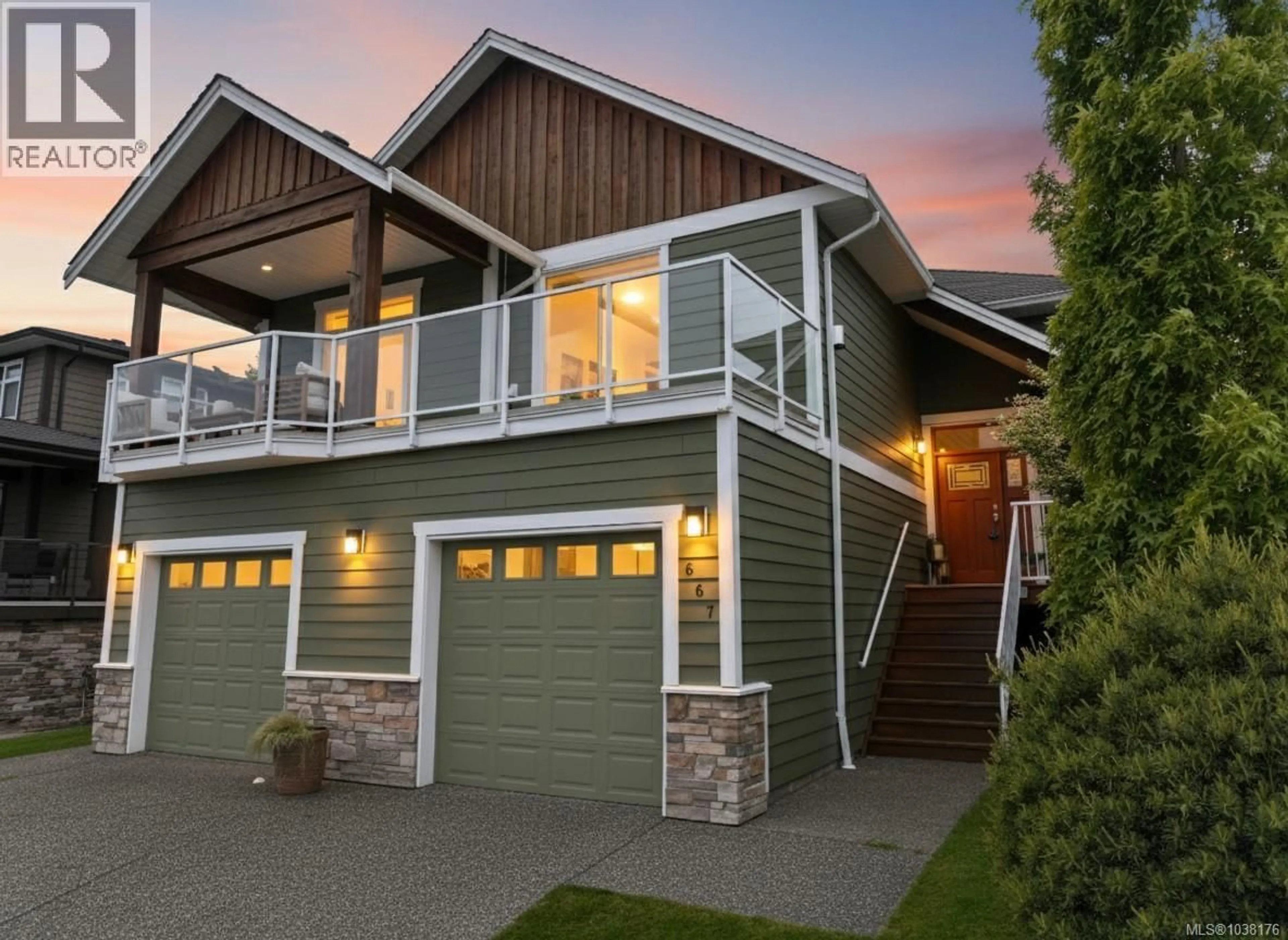 Home with vinyl exterior material, street for 667 NELSON ROAD, Campbell River British Columbia V9H1T7