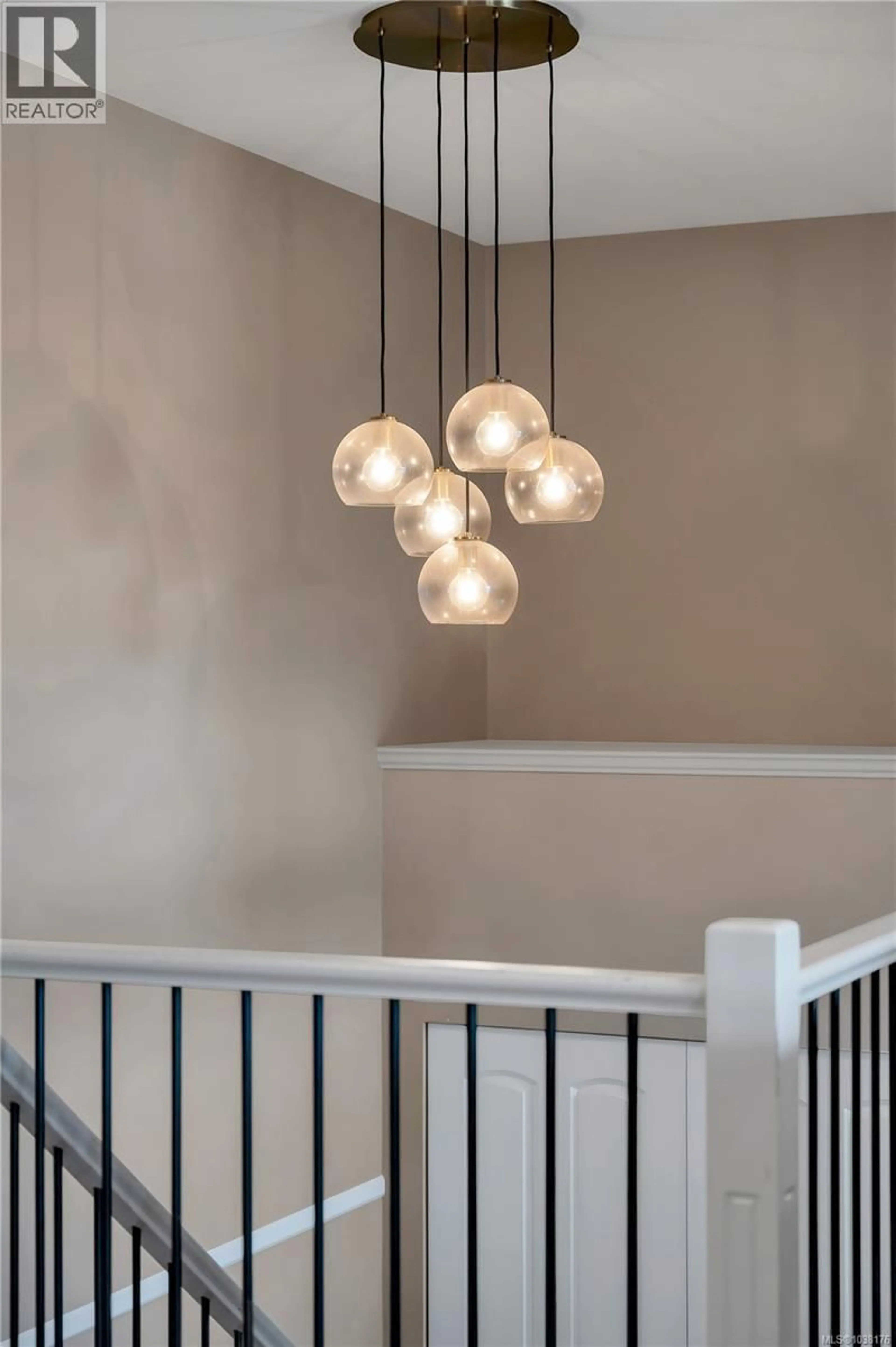 Indoor entryway for 667 NELSON ROAD, Campbell River British Columbia V9H1T7