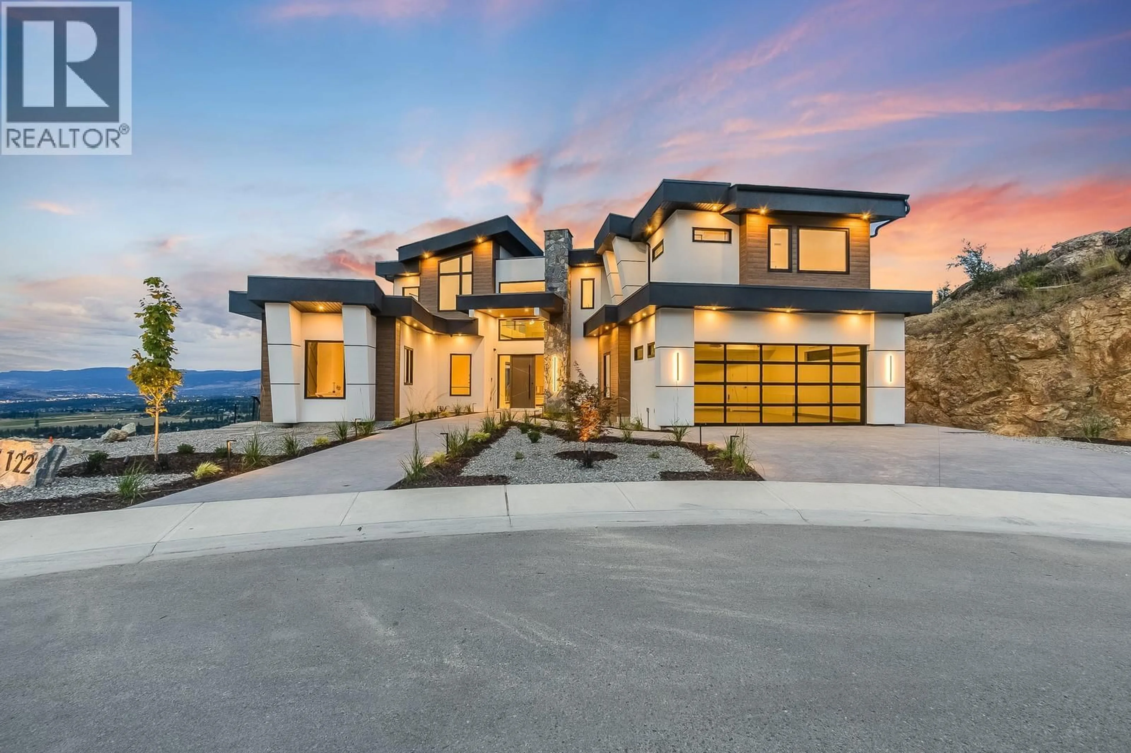 Home with brick exterior material, unknown for 1122 PEARCY COURT, Kelowna British Columbia V1W5H6