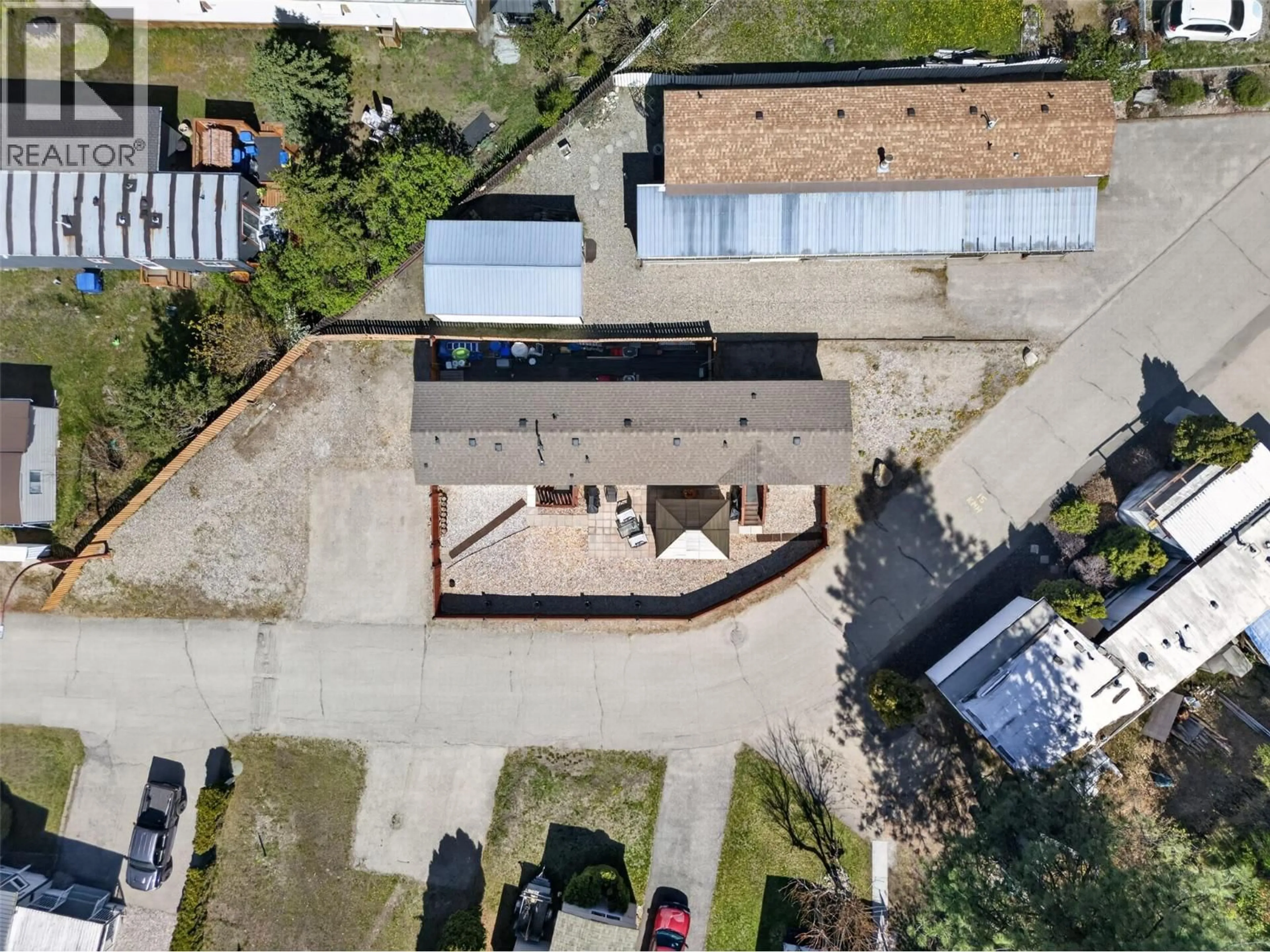 A pic from outside/outdoor area/front of a property/back of a property/a pic from drone, building for 172 - 15401 KALAMALKA ROAD, Coldstream British Columbia V1B2E3