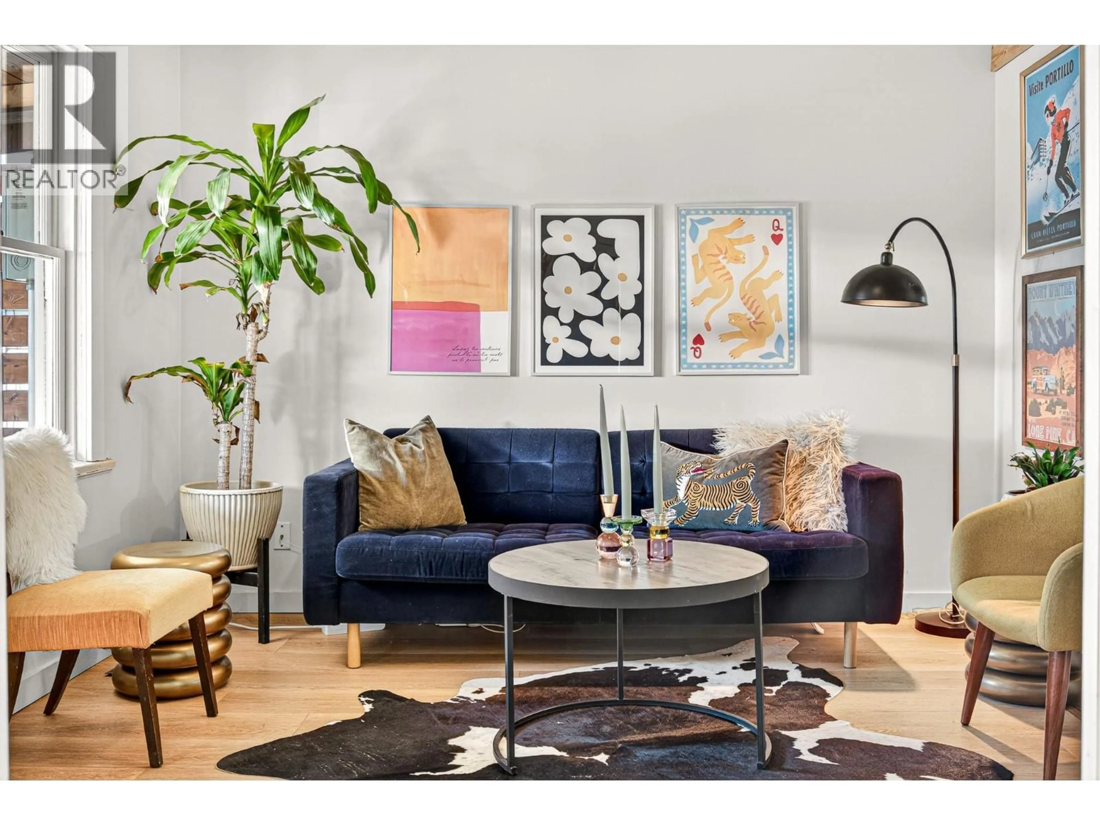 Living room with furniture, wood/laminate floor for 146 14TH STREET, Fernie British Columbia V0B1M0