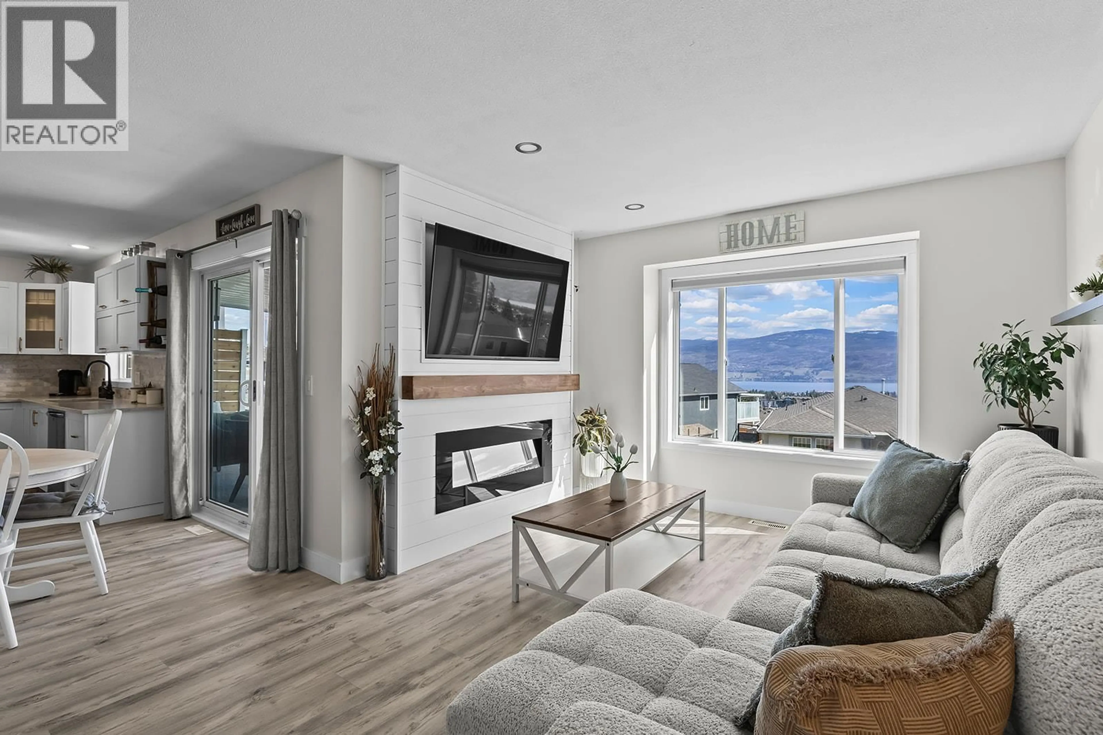 Living room with furniture, unknown for 312 - 2440 OLD OKANAGAN HIGHWAY, Westbank British Columbia V4T1X6