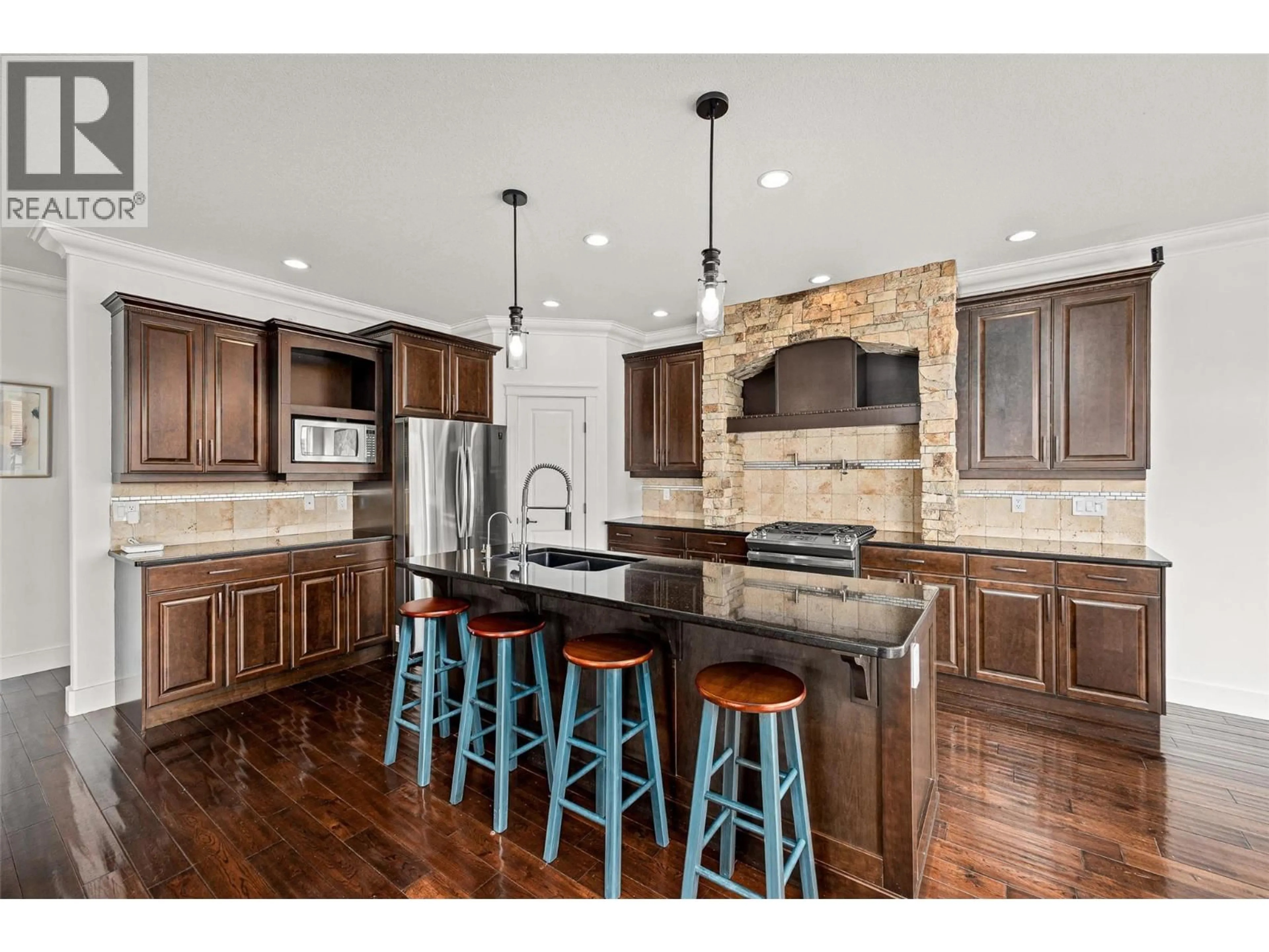 Open concept kitchen, ceramic/tile floor for 2584 LUCINDE ROAD, West Kelowna British Columbia V1Z4B1