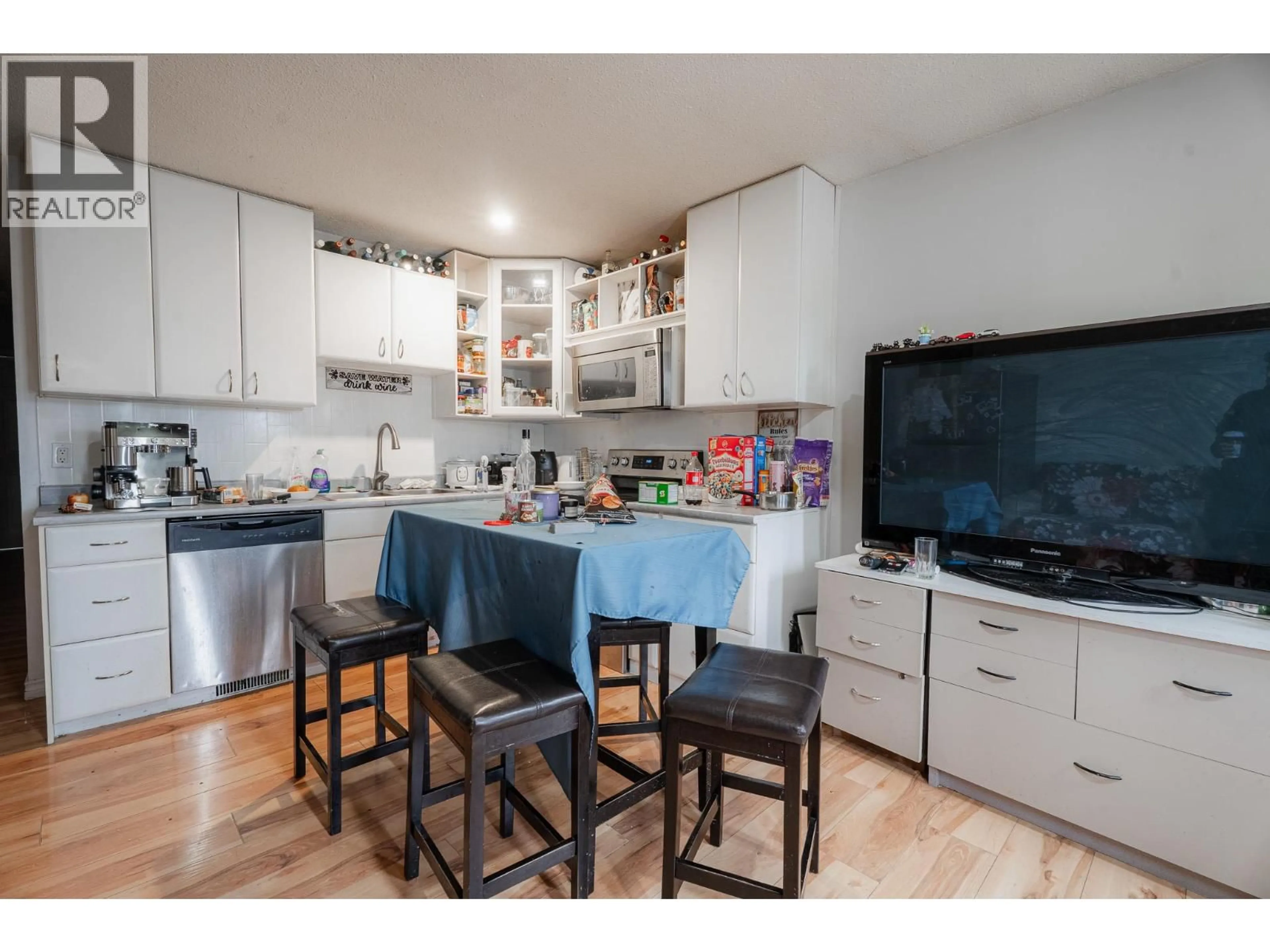 Unknown for 602 & 604 BRENTWOOD AVENUE, Kamloops British Columbia V2P1P5