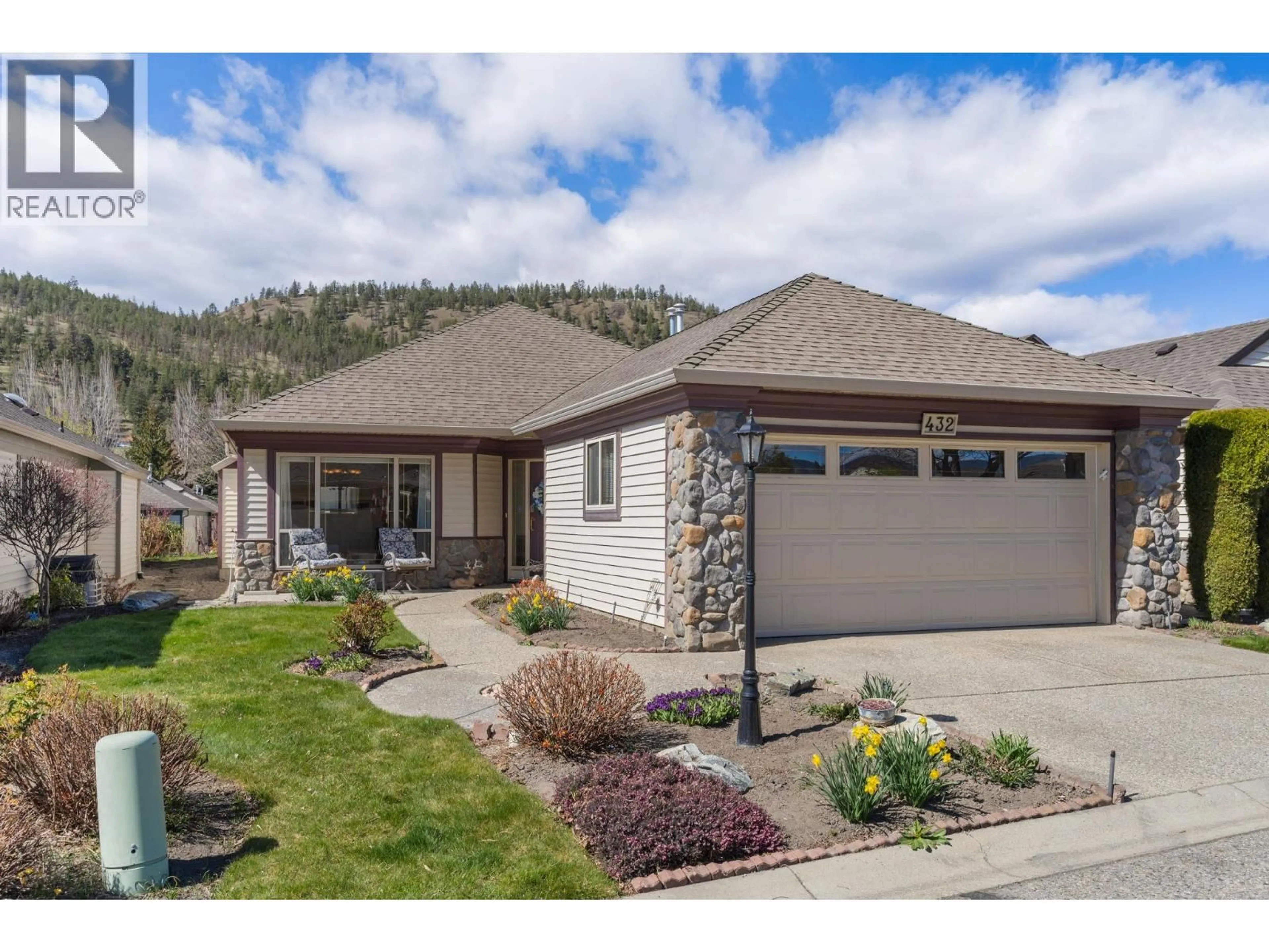 Home with brick exterior material, street for 432 - 550 YATES ROAD, Kelowna British Columbia V1V1Z4