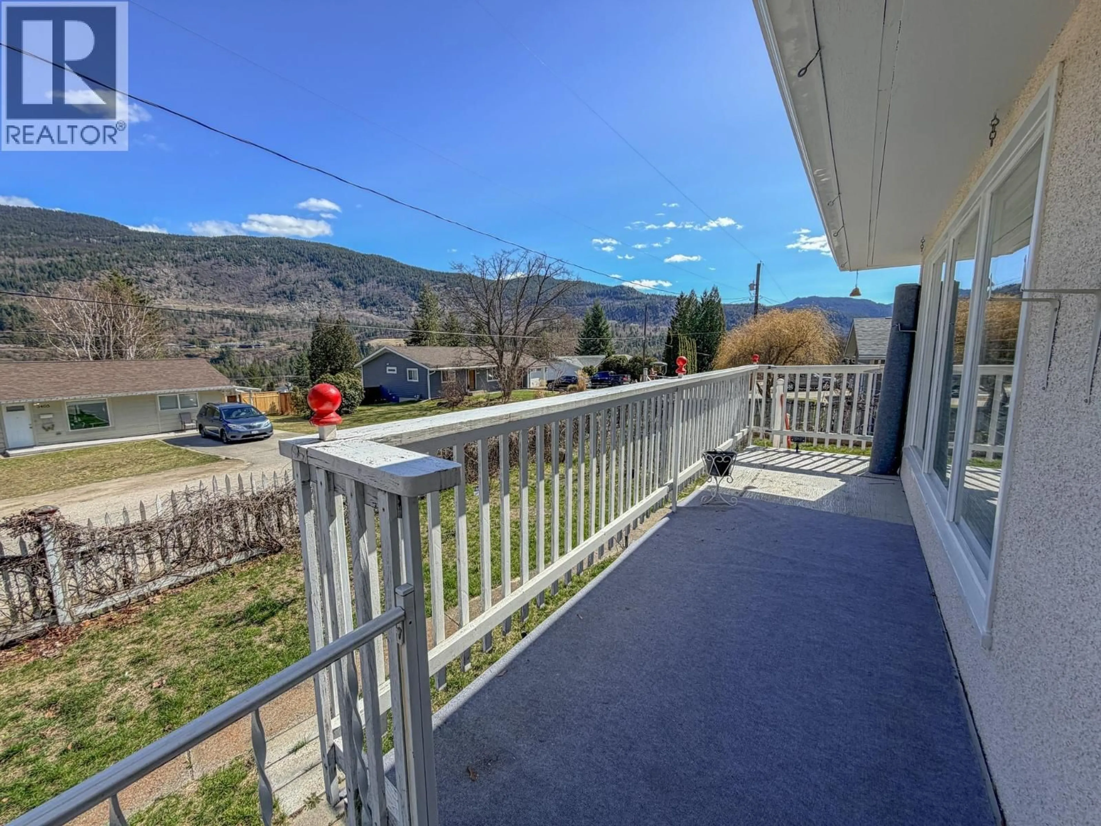 Patio, unknown for 3404 4TH AVENUE, Castlegar British Columbia V1N2T3