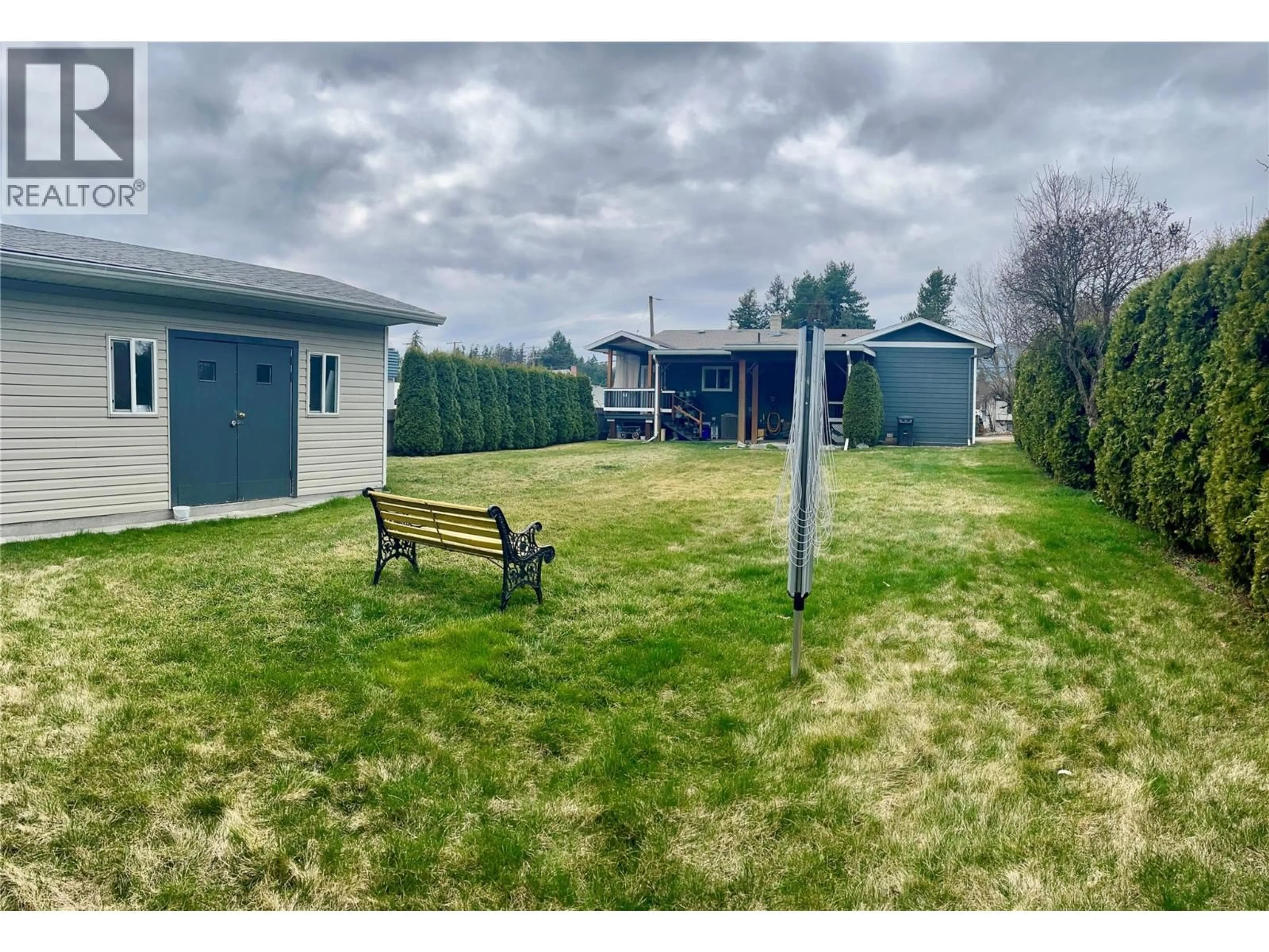 A pic from outside/outdoor area/front of a property/back of a property/a pic from drone, unknown for 2860 WRIGHT STREET, Armstrong British Columbia V0E1B1