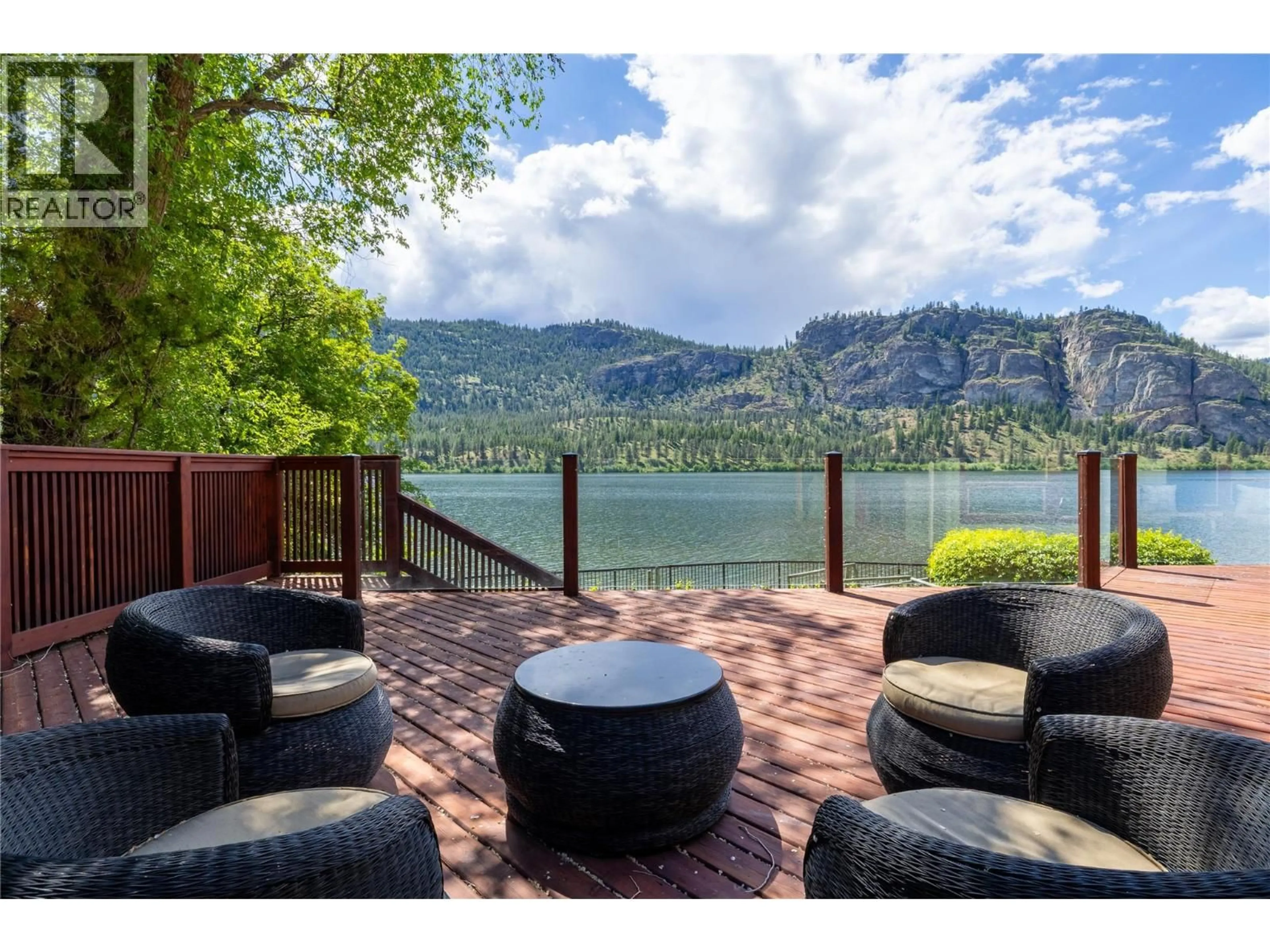 Patio, water/lake/river/ocean view for 3104 VASEUX LAKE CRESCENT, Okanagan Falls British Columbia V0H1R2