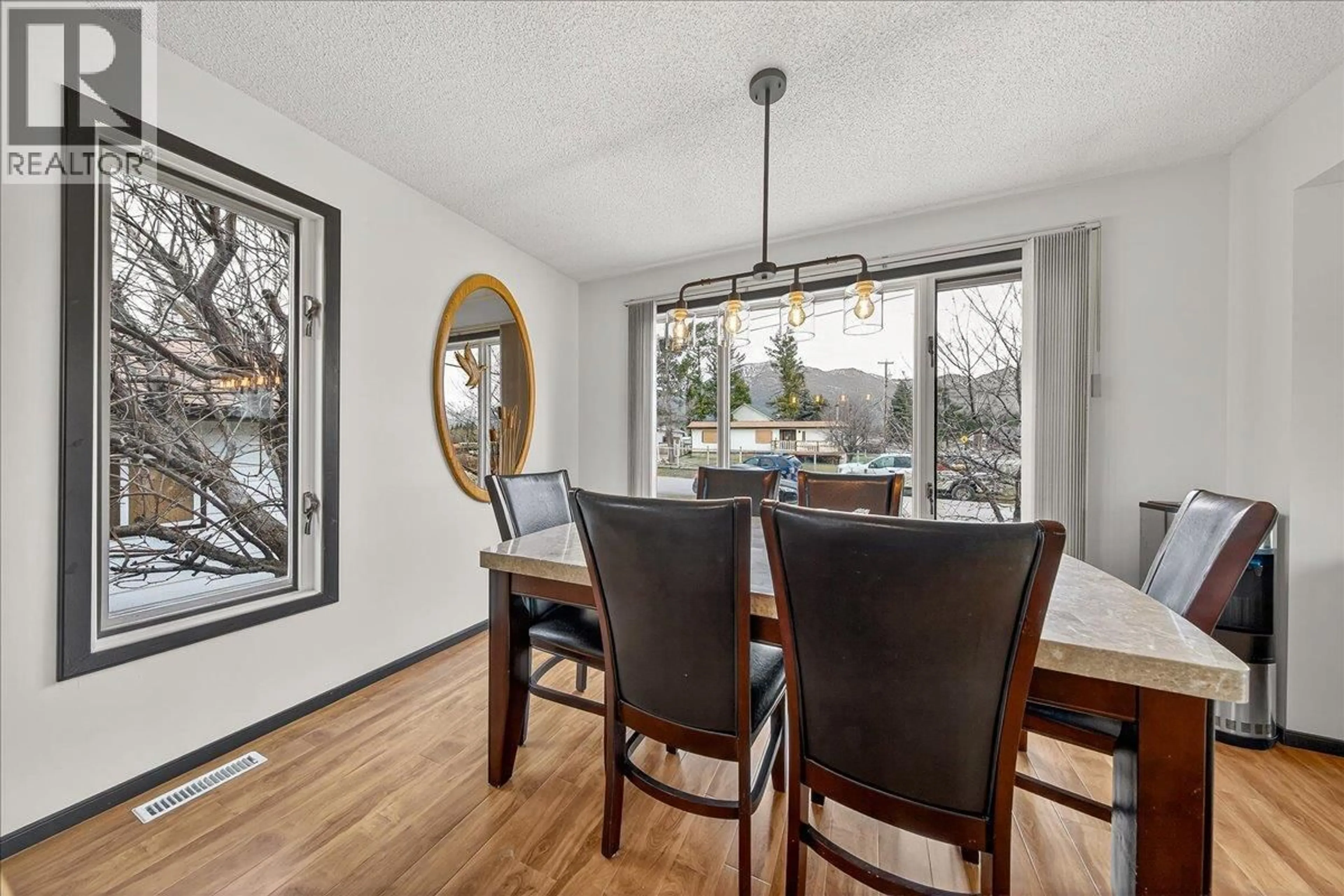 Dining room, wood/laminate floor for 1827 BENNINGER ROAD, Windermere British Columbia V0B2L2