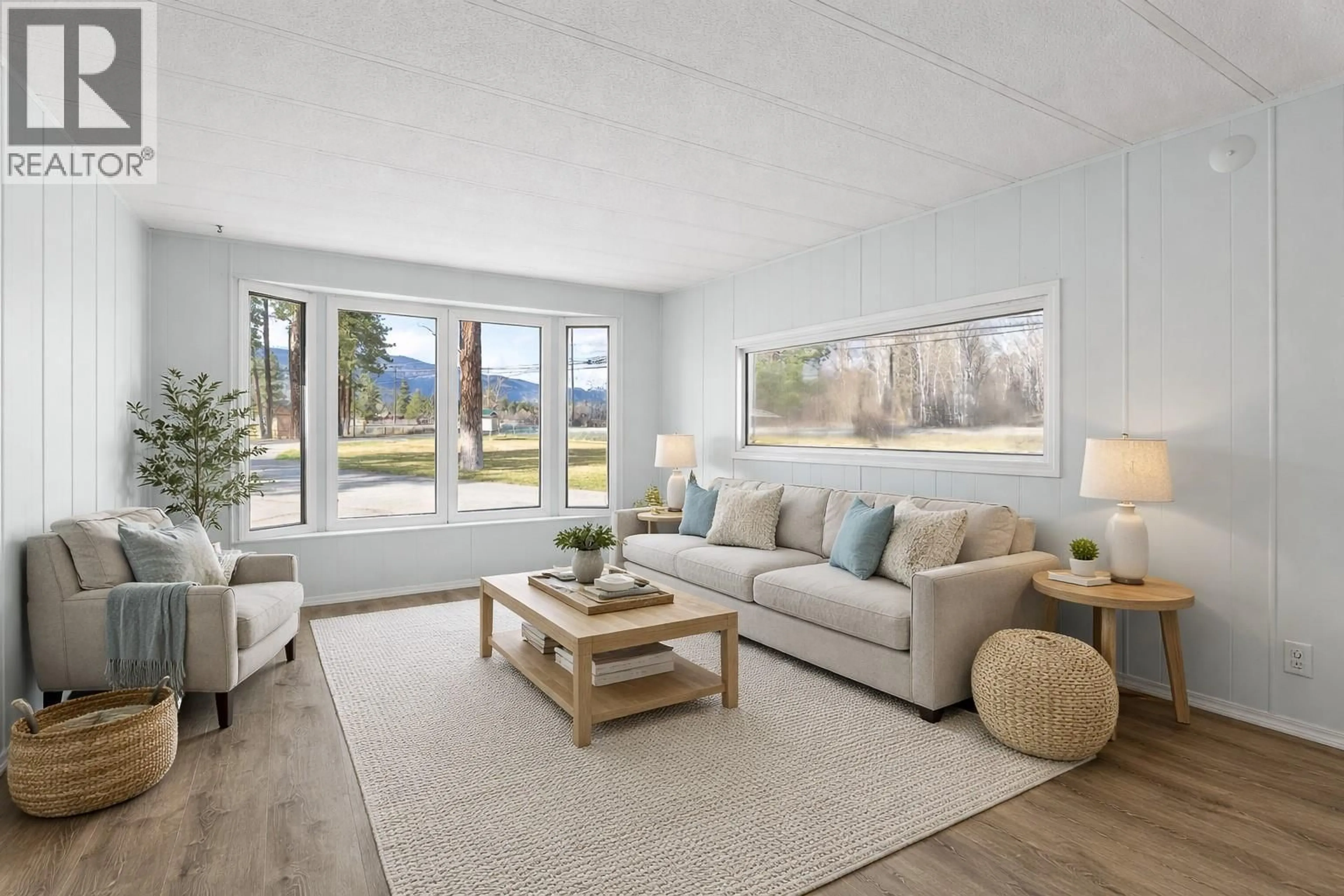 Living room with furniture, unknown for 33 - 254 HIGHWAY 8 HIGHWAY, Merritt British Columbia V1K1M7