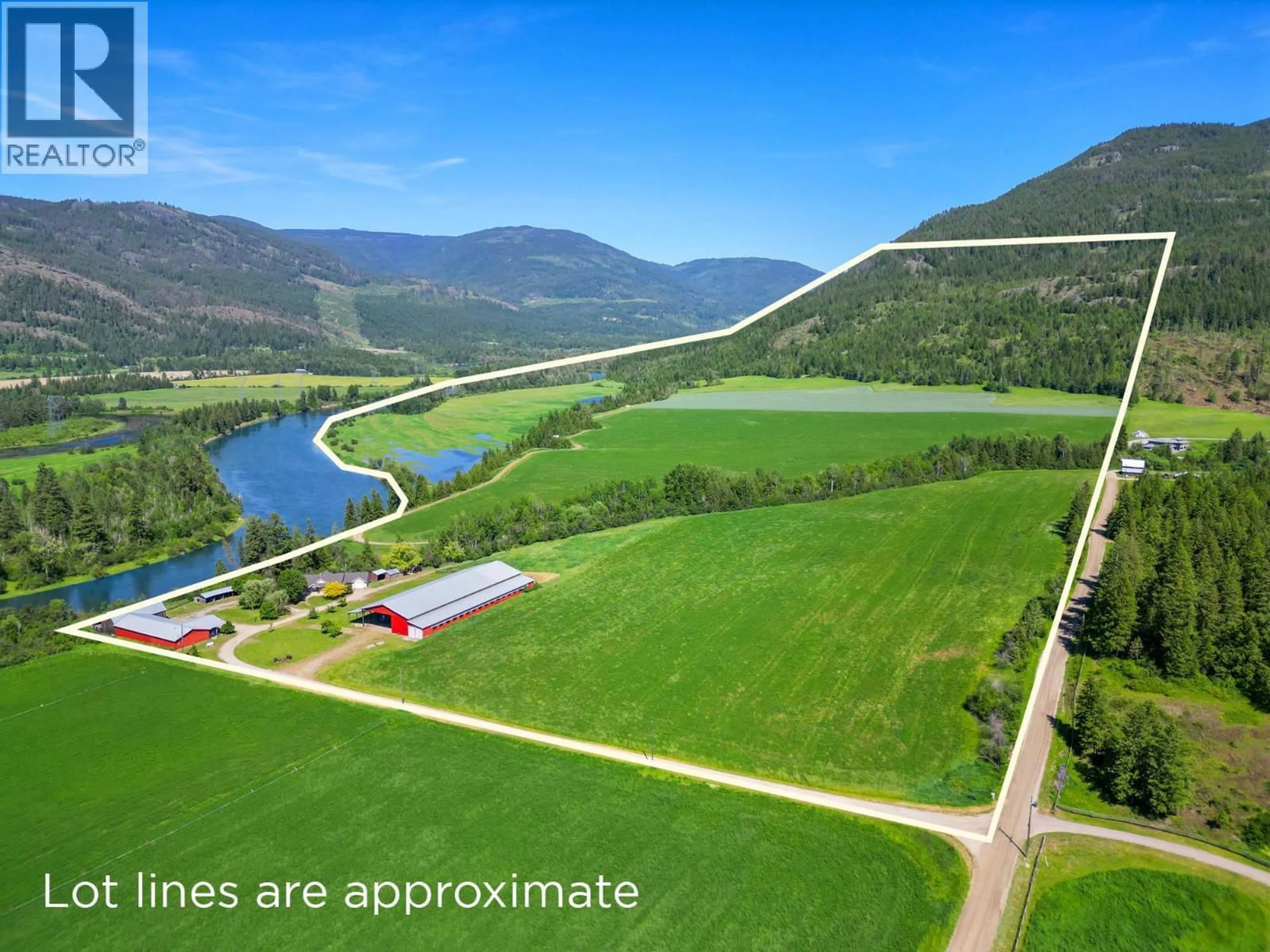 A pic from outside/outdoor area/front of a property/back of a property/a pic from drone, water/lake/river/ocean view for 850 FORTUNE ROAD, Spallumcheen British Columbia V0E1V0