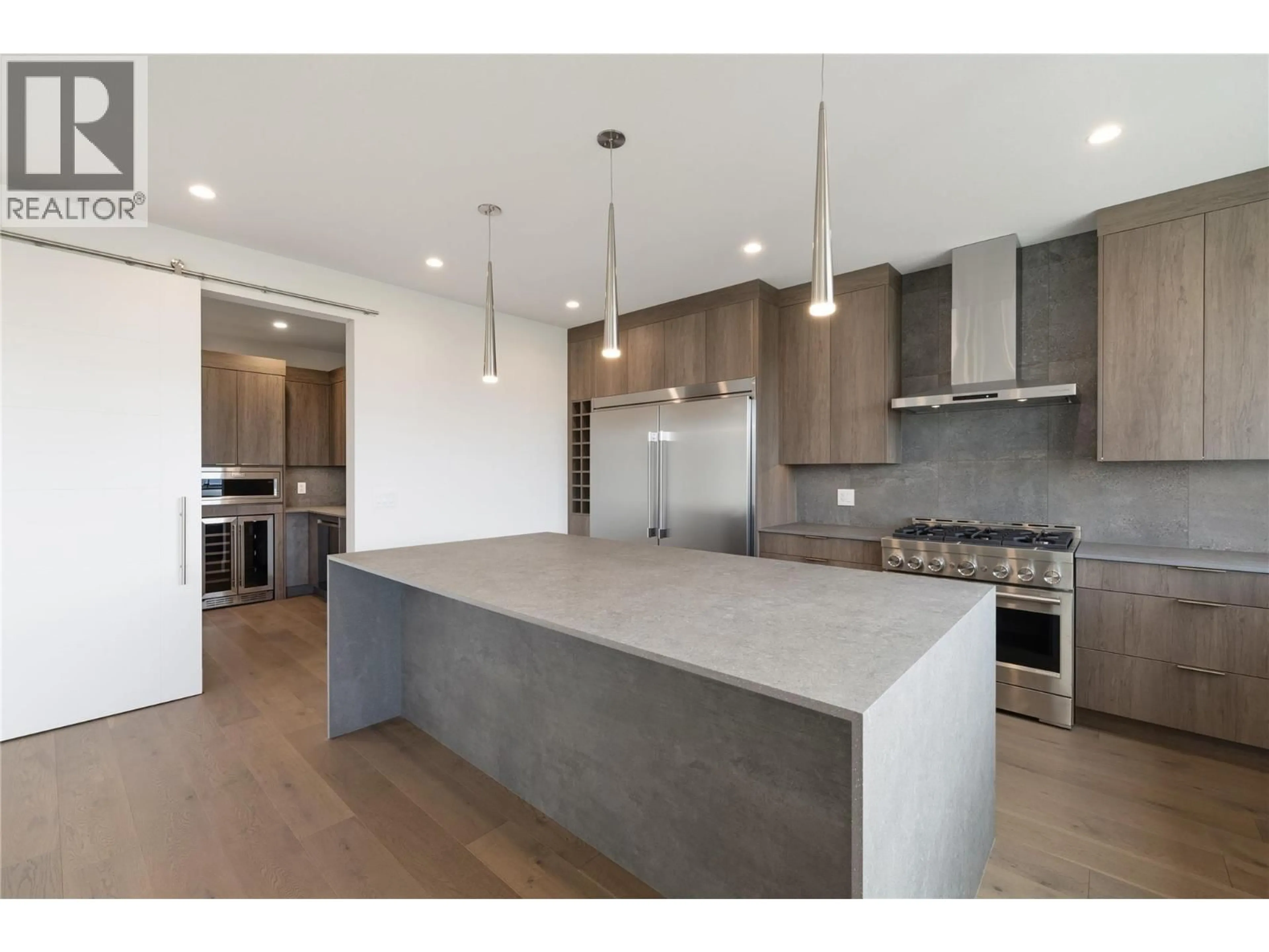 Open concept kitchen, unknown for 2527 PINNACLE RIDGE DRIVE, West Kelowna British Columbia V4T0G4