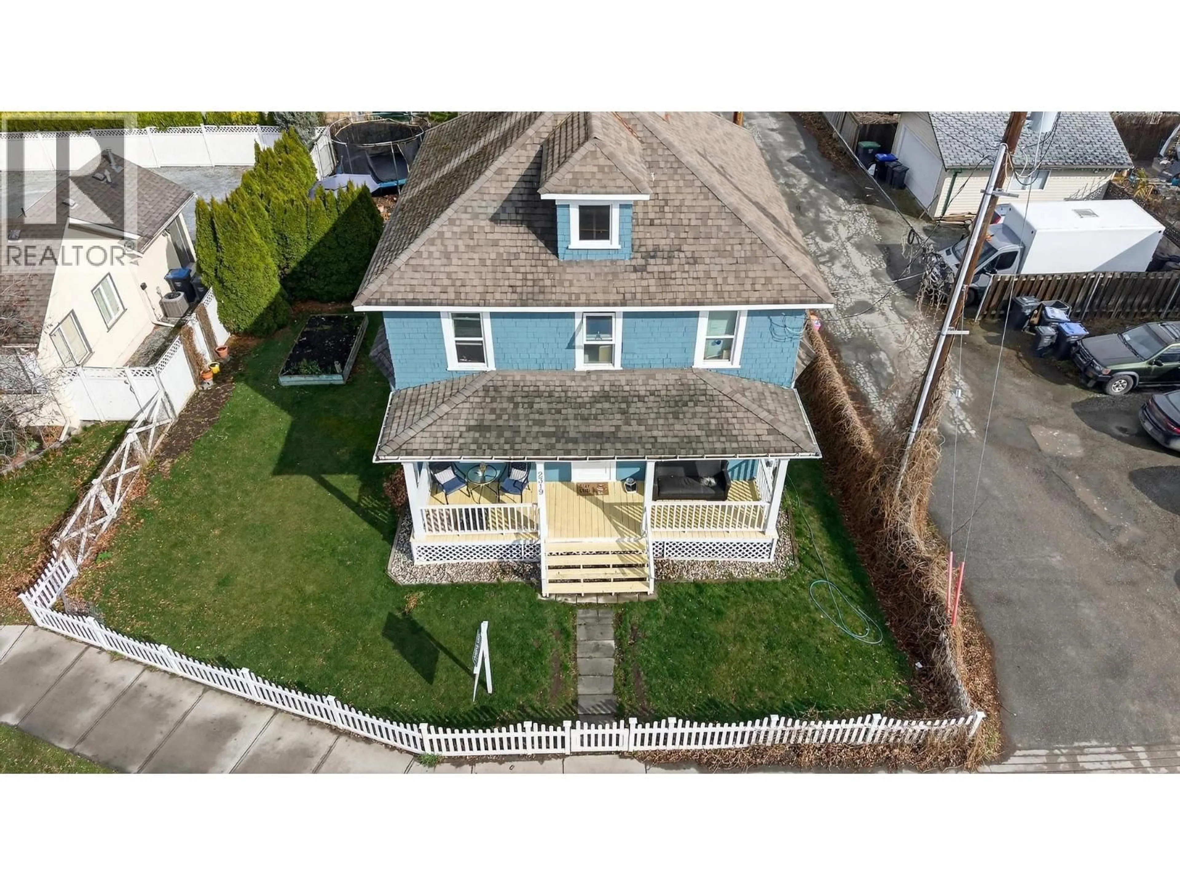 A pic from outside/outdoor area/front of a property/back of a property/a pic from drone, building for 2319 PANDOSY STREET, Kelowna British Columbia V1Y1T4