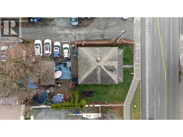 2319 PANDOSY STREET, Kelowna 5