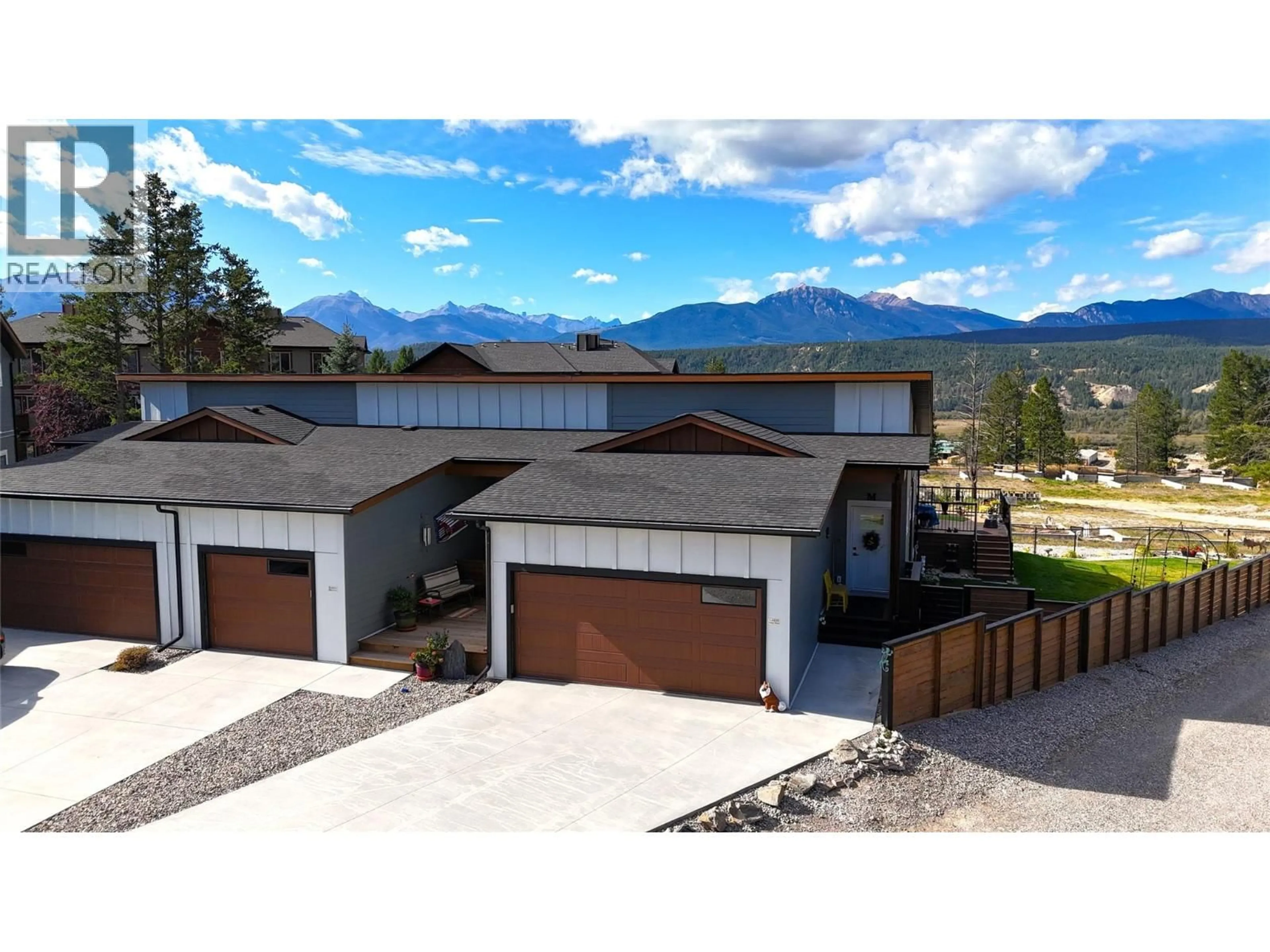 A pic from outside/outdoor area/front of a property/back of a property/a pic from drone, mountain view for 1 - 4820 RIDGE ROAD, Radium Hot Springs British Columbia V0A1M0