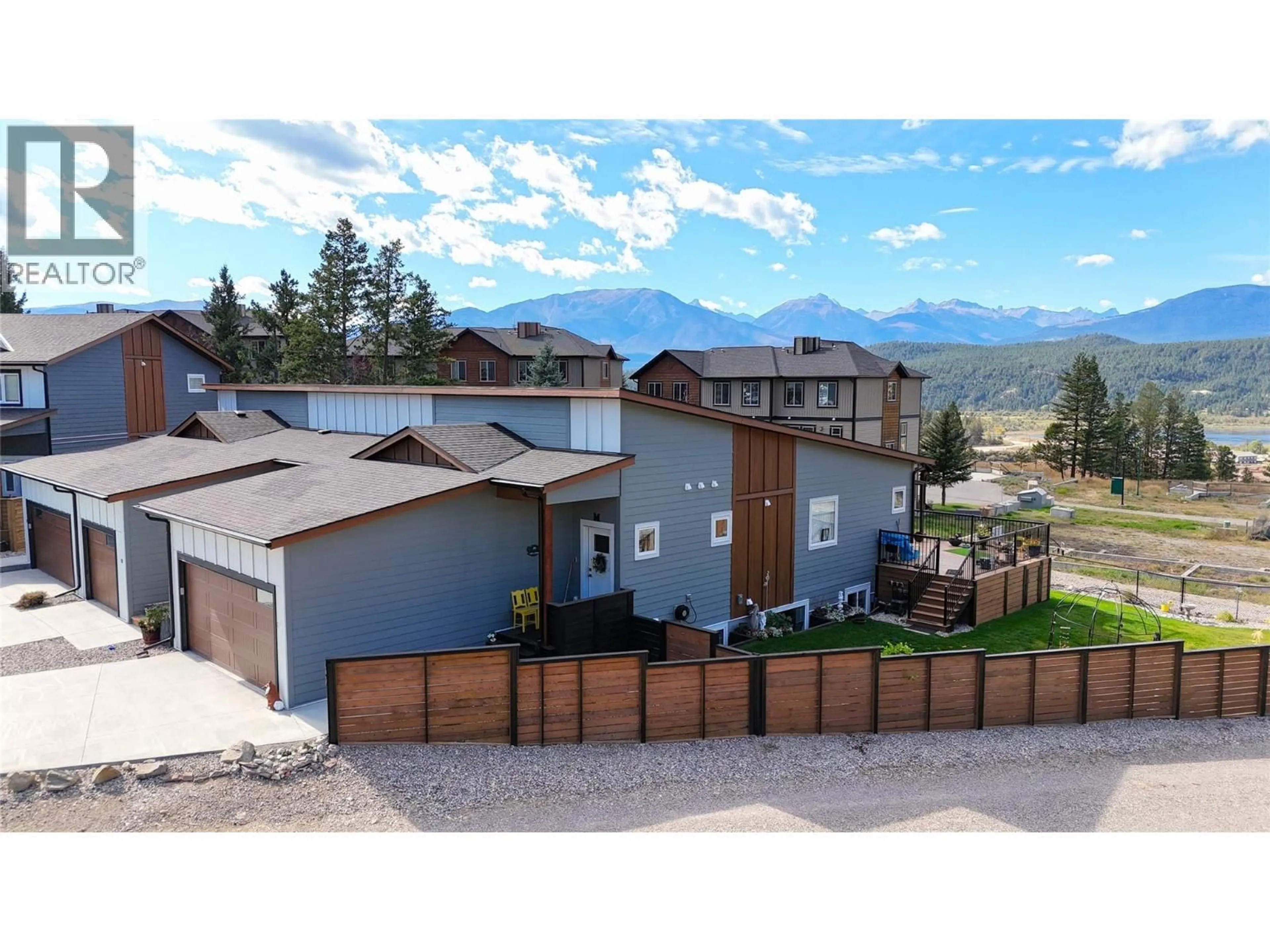 A pic from outside/outdoor area/front of a property/back of a property/a pic from drone, mountain view for 1 - 4820 RIDGE ROAD, Radium Hot Springs British Columbia V0A1M0