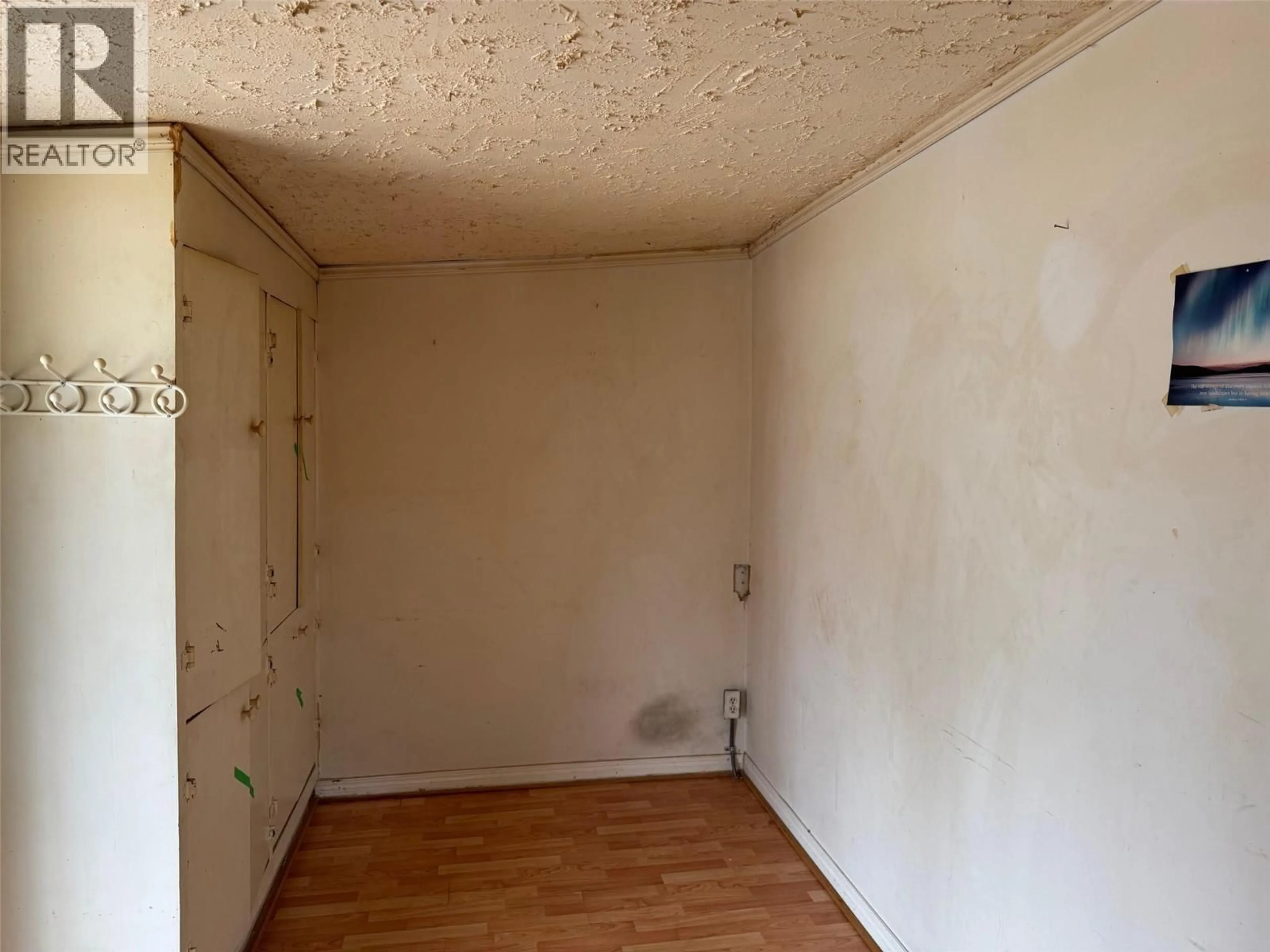 A pic of a room for 5 - 146 WILLOW COURT, Oliver British Columbia V0H1T2