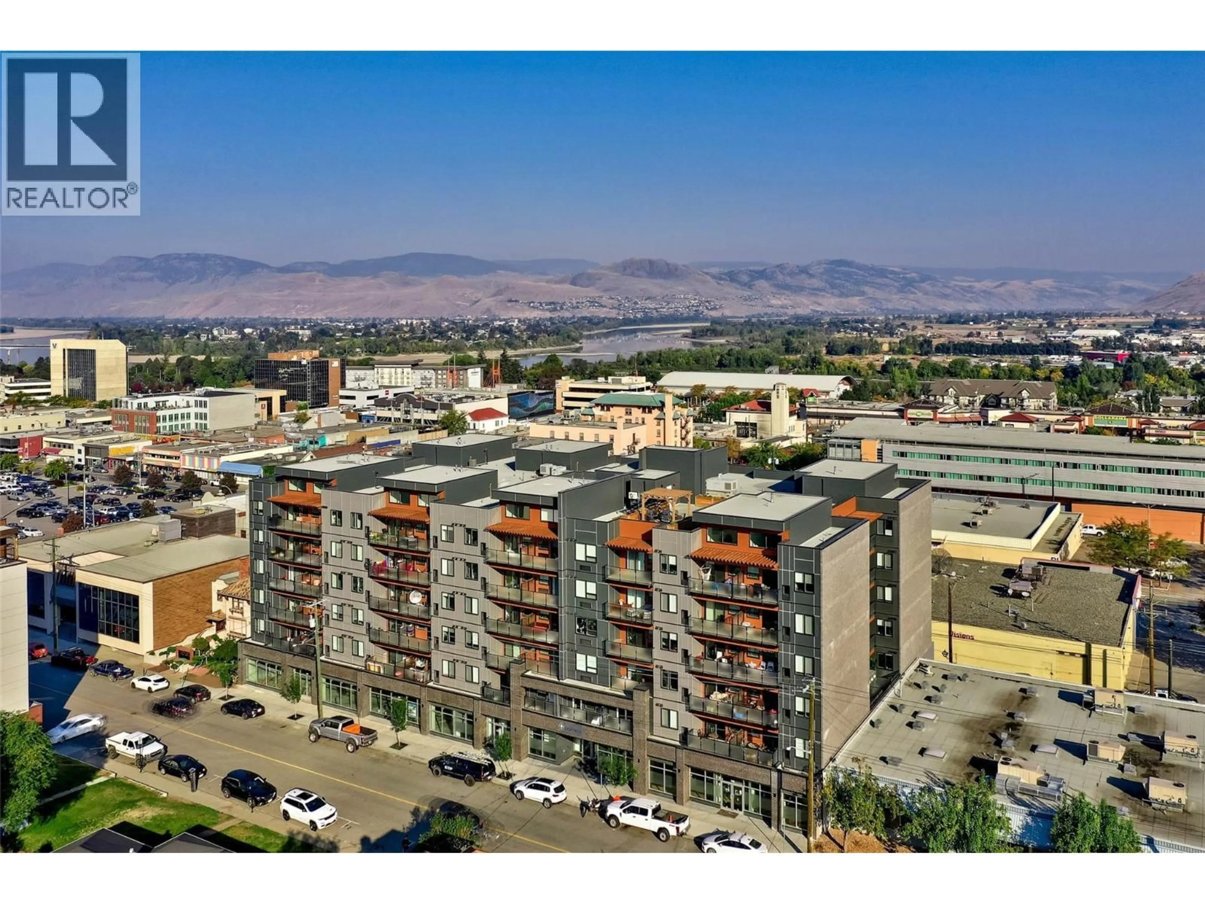 A pic from outside/outdoor area/front of a property/back of a property/a pic from drone, mountain view for 518 - 444 ST PAUL STREET, Kamloops British Columbia V2C0L2
