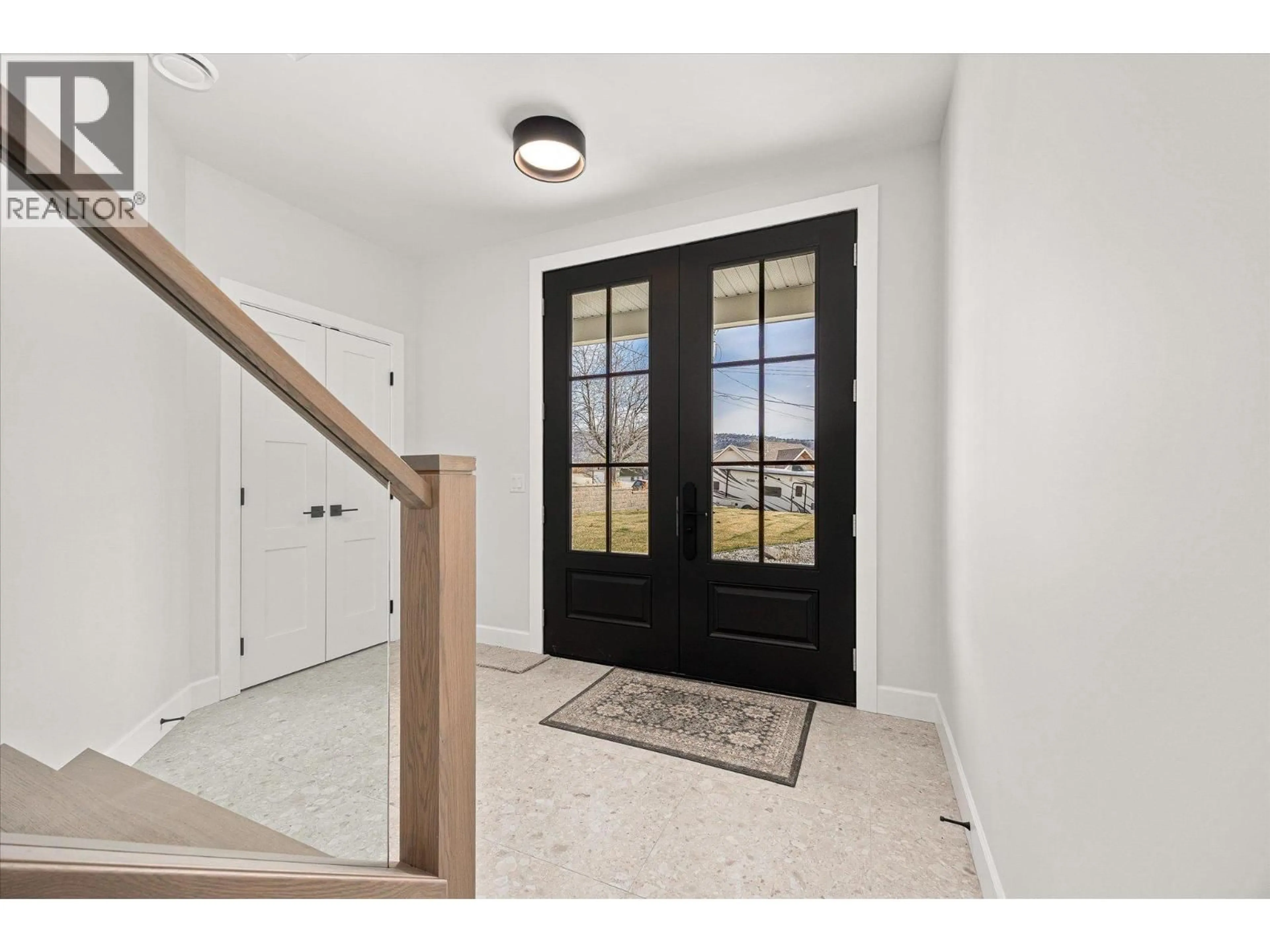 Indoor entryway for 167 HELDON COURT, West Kelowna British Columbia V1Z3S5