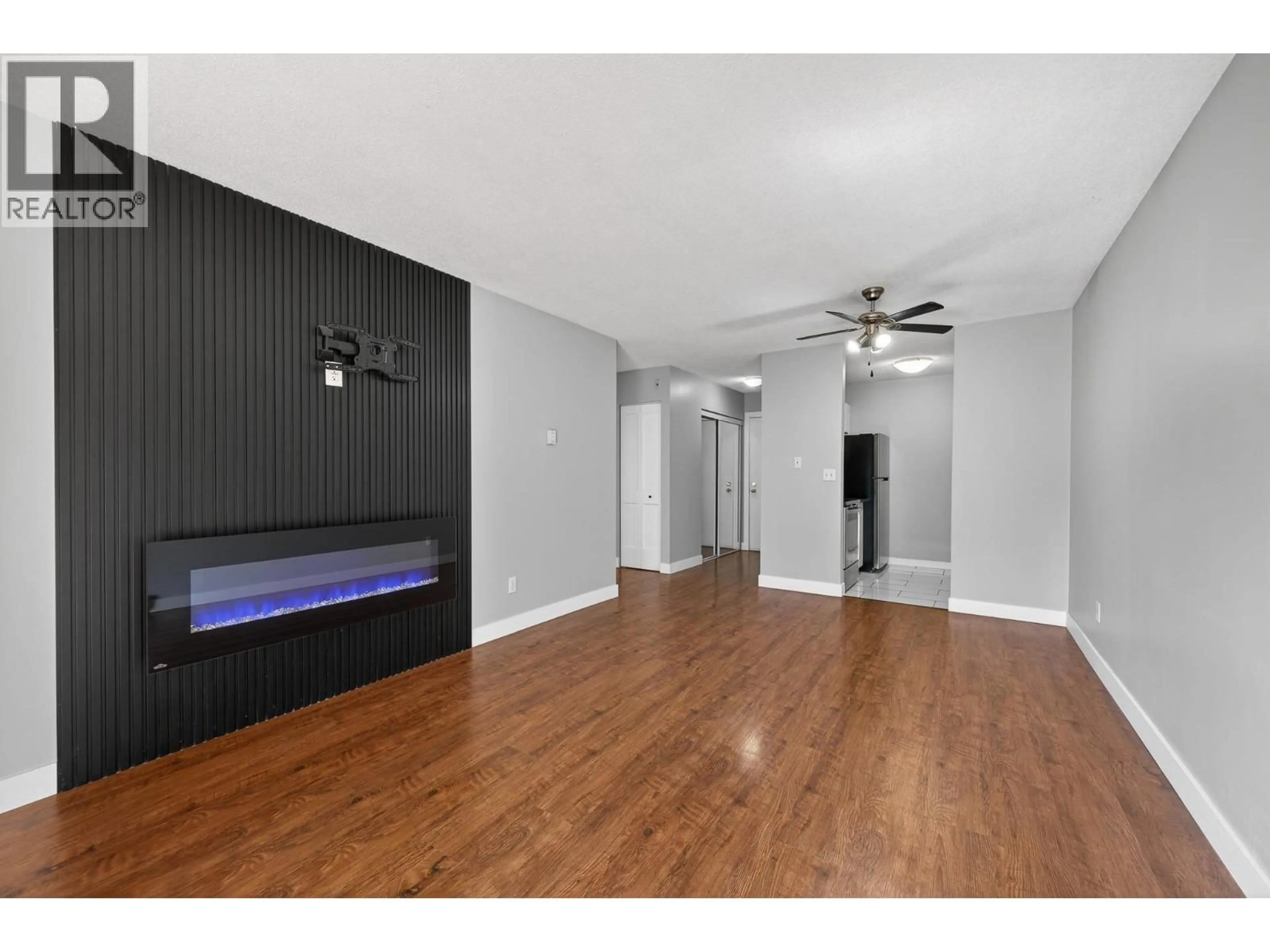 A pic of a room for 306 - 751 GRANDVIEW TERRACE, Kamloops British Columbia V2C6C9