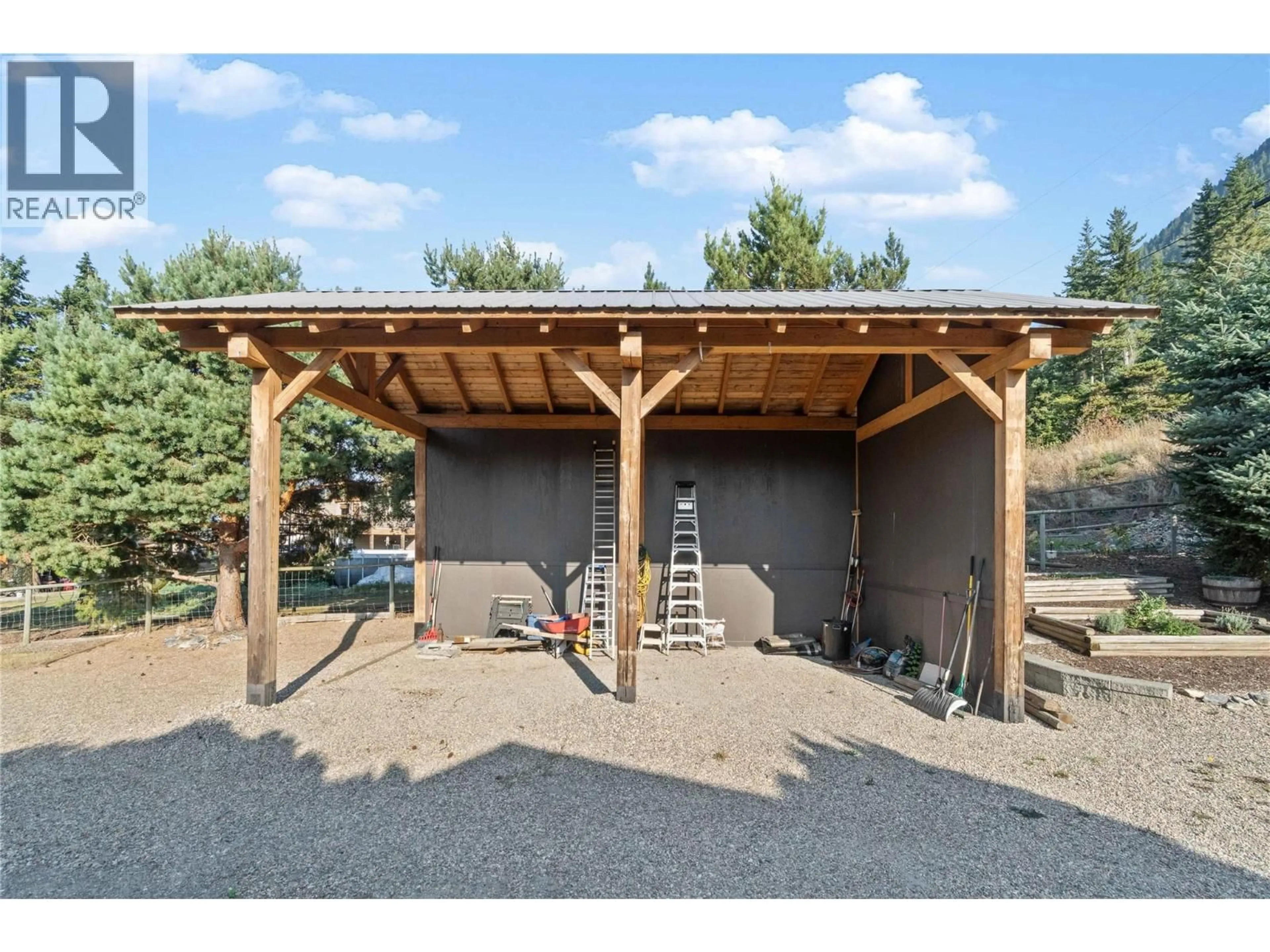 Unknown for 760 MOBLEY ROAD, Tappen British Columbia V0E2X1