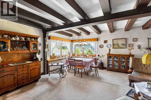 7251 THOMPSON ROAD, Port Alberni 5