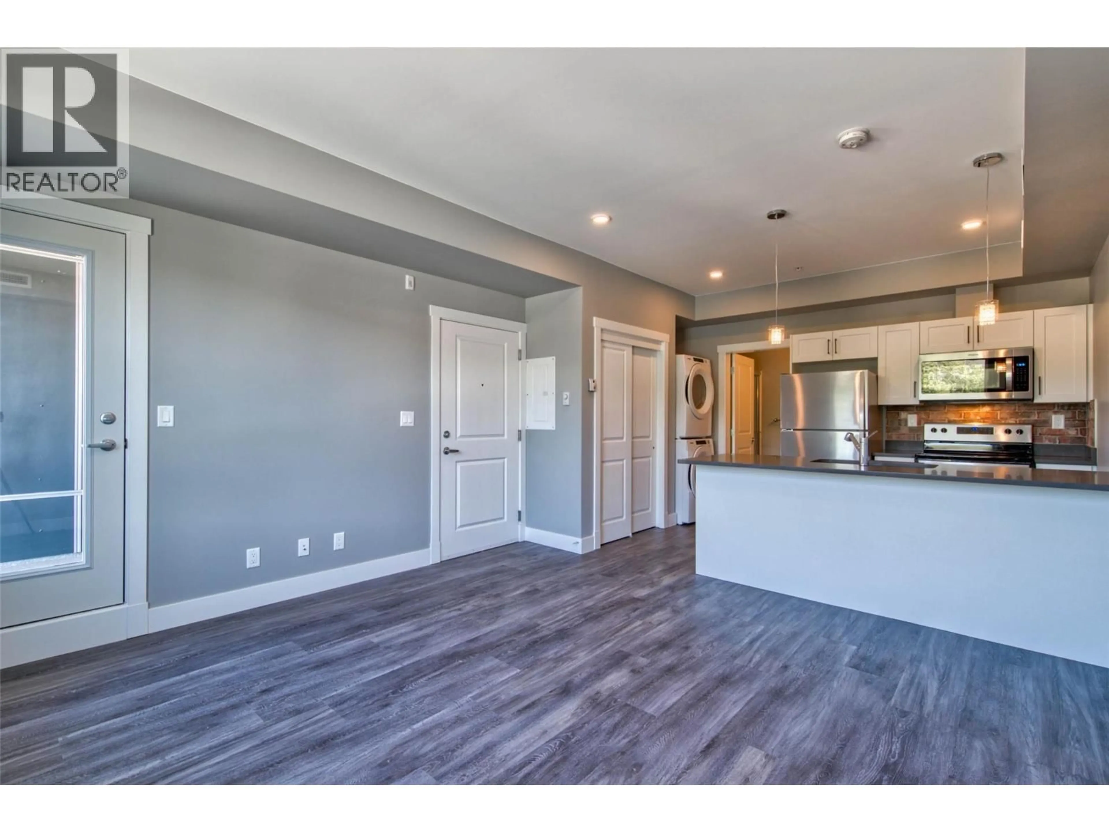 Open concept kitchen, unknown for 312 - 280 TRANQUILLE ROAD, Kamloops British Columbia V2B0J1