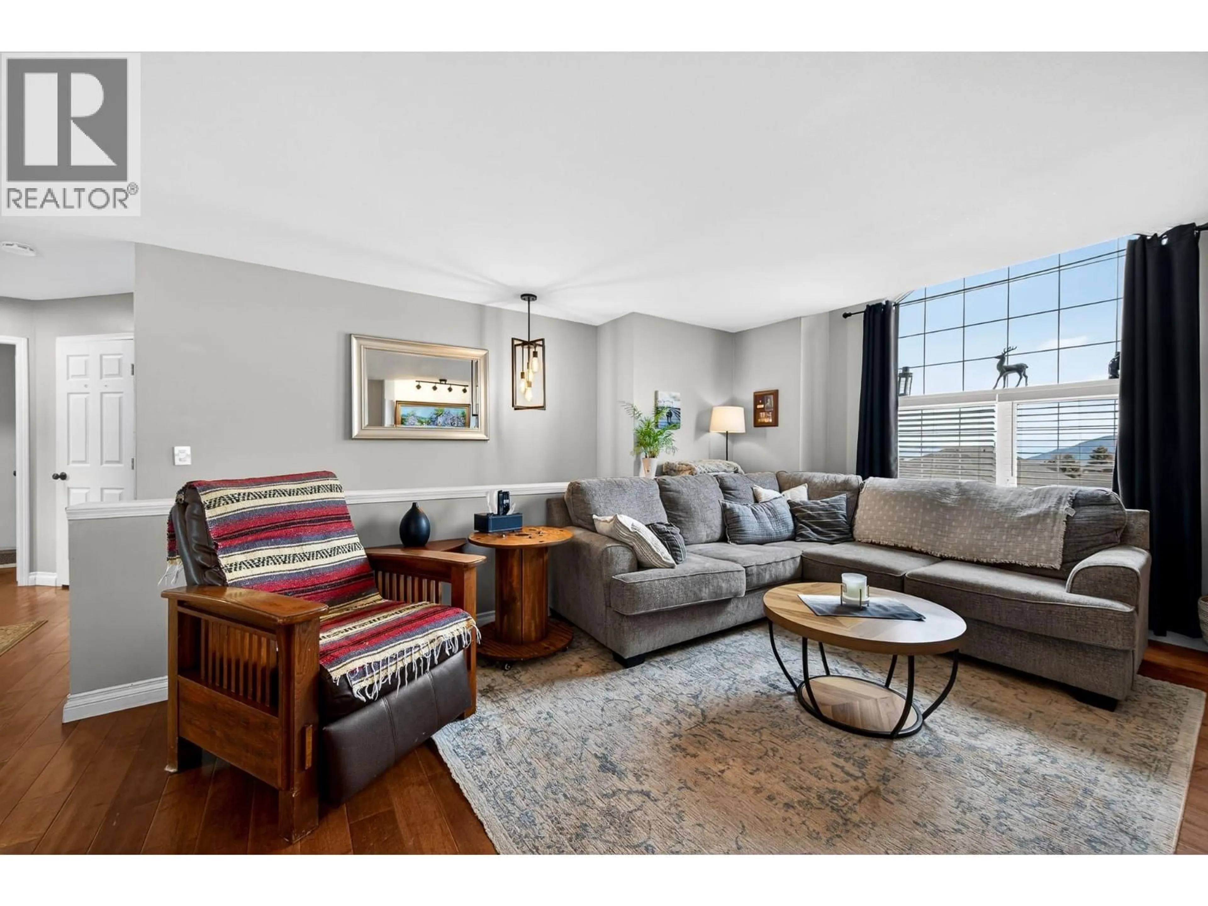 Living room with furniture, unknown for 2348 WHITBURN CRESCENT, Kamloops British Columbia V1S1W4