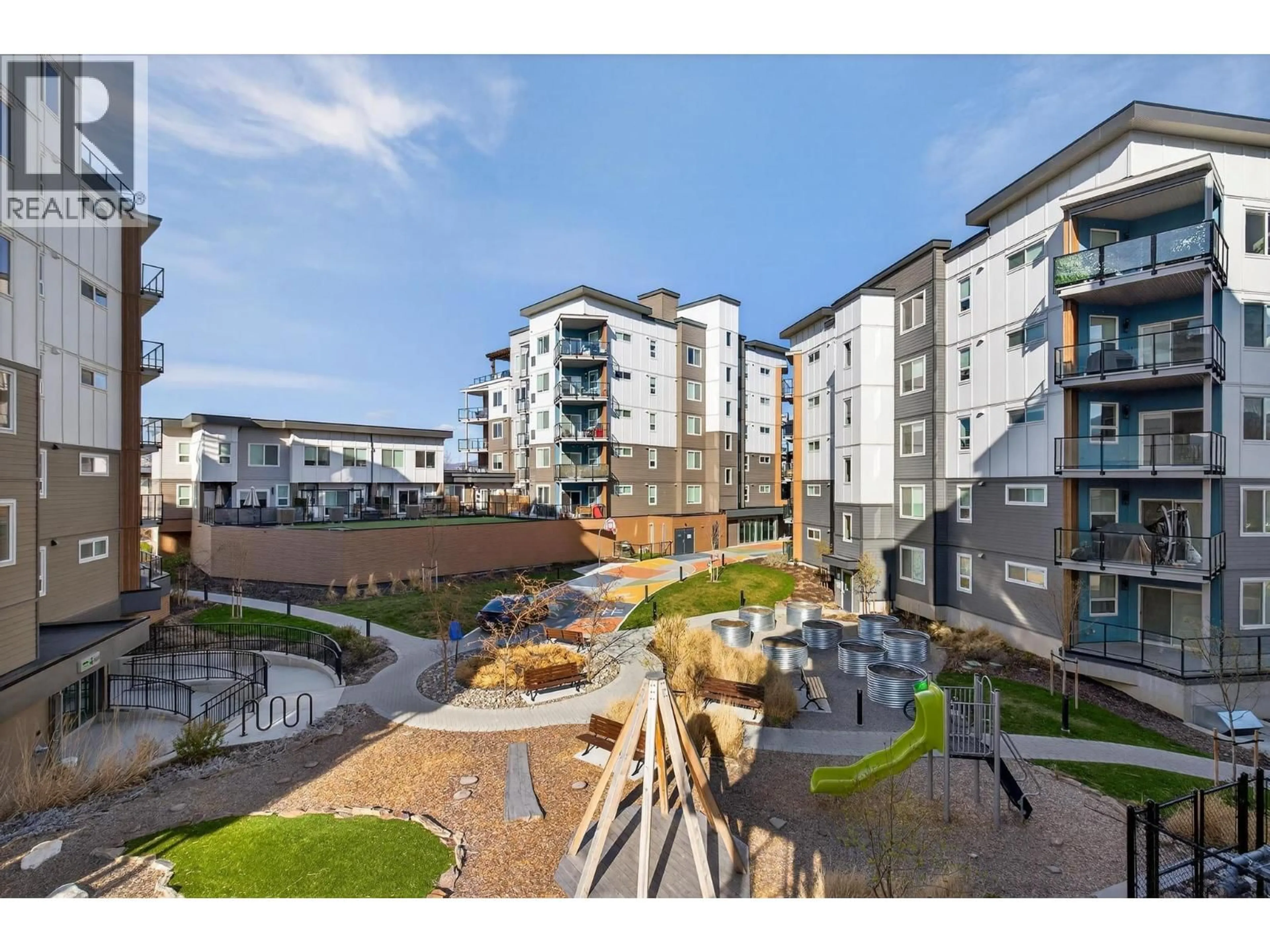 A pic from outside/outdoor area/front of a property/back of a property/a pic from drone, unknown for 302 - 3642 MISSION SPRINGS DRIVE, Kelowna British Columbia V1W0E1